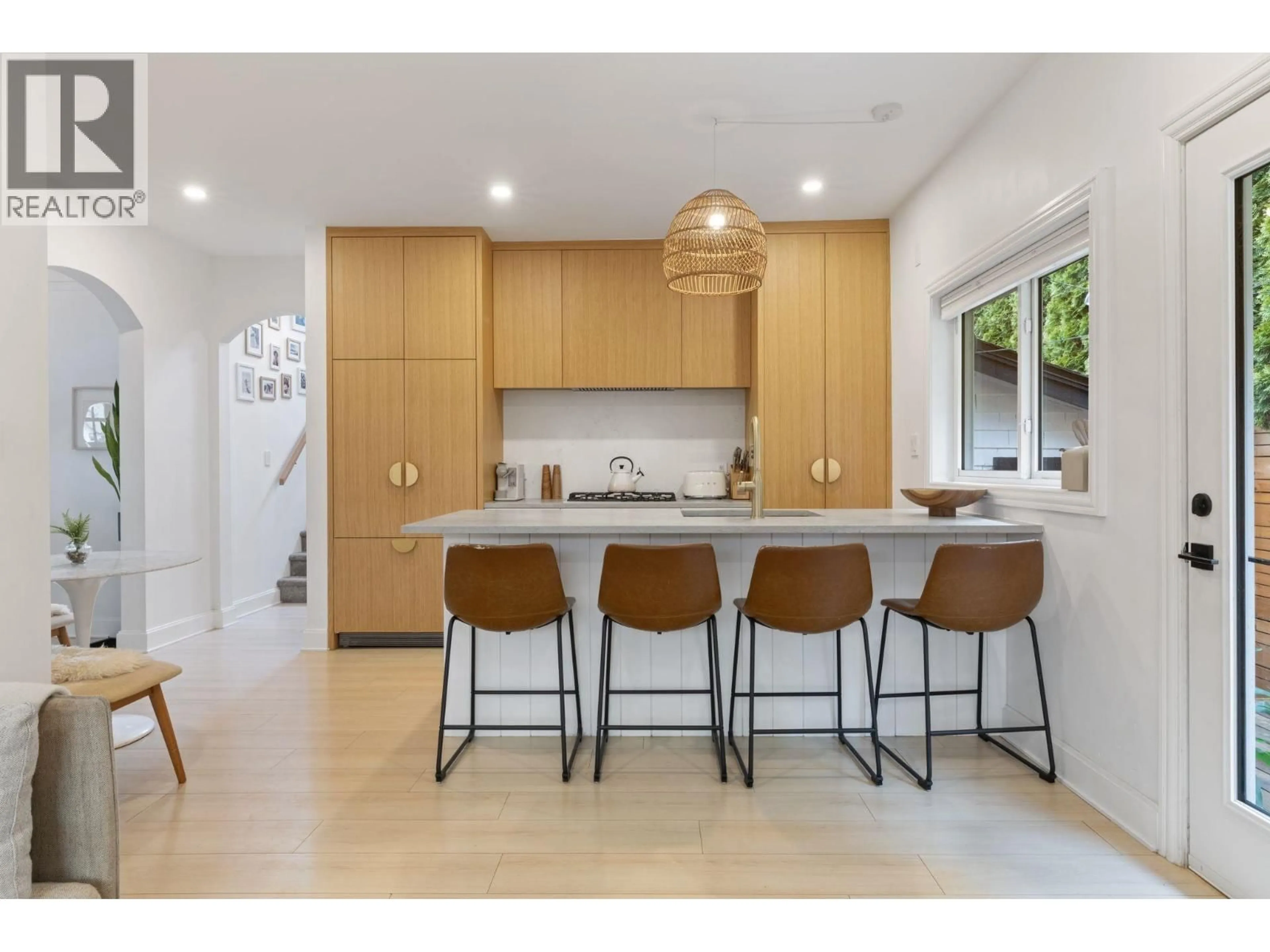 Open concept kitchen, unknown for 737-745 ST. ANDREWS AVENUE, North Vancouver British Columbia V7L3L1