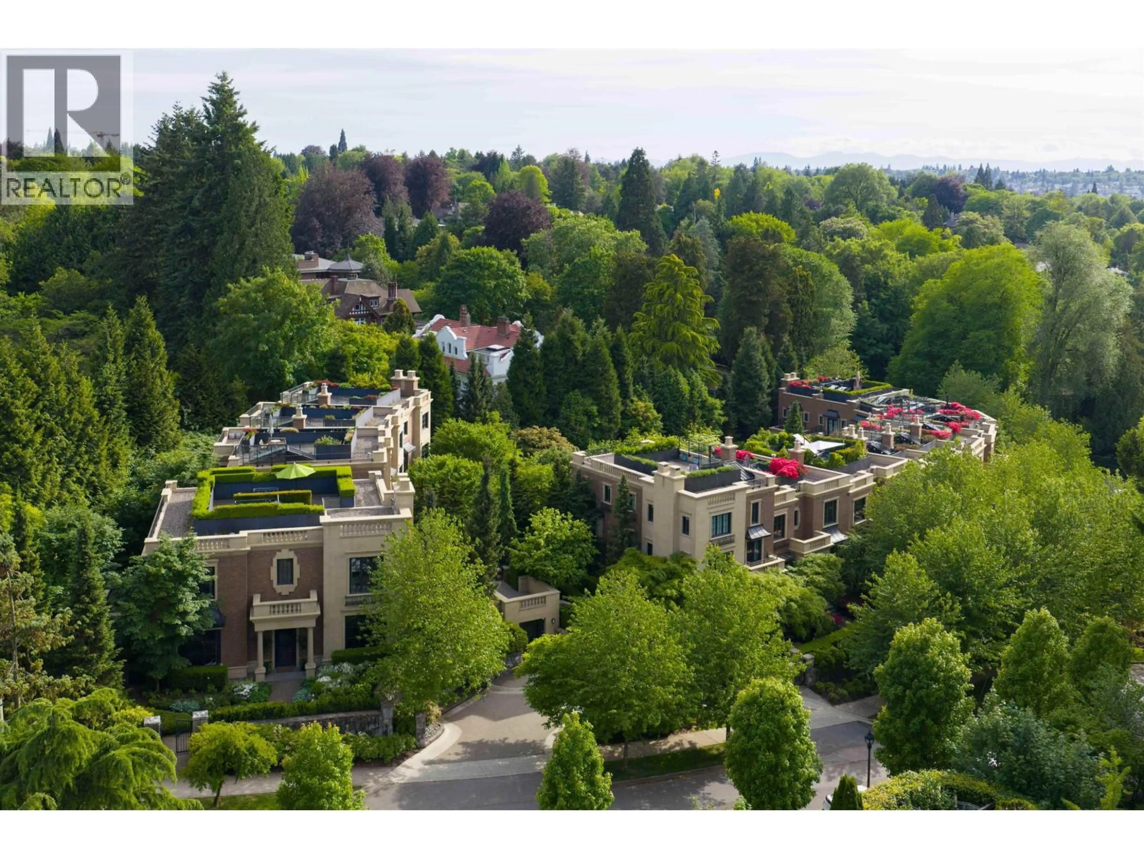 A pic from outside/outdoor area/front of a property/back of a property/a pic from drone, mountain view for 1488 MCRAE AVENUE, Vancouver British Columbia V6H0B2