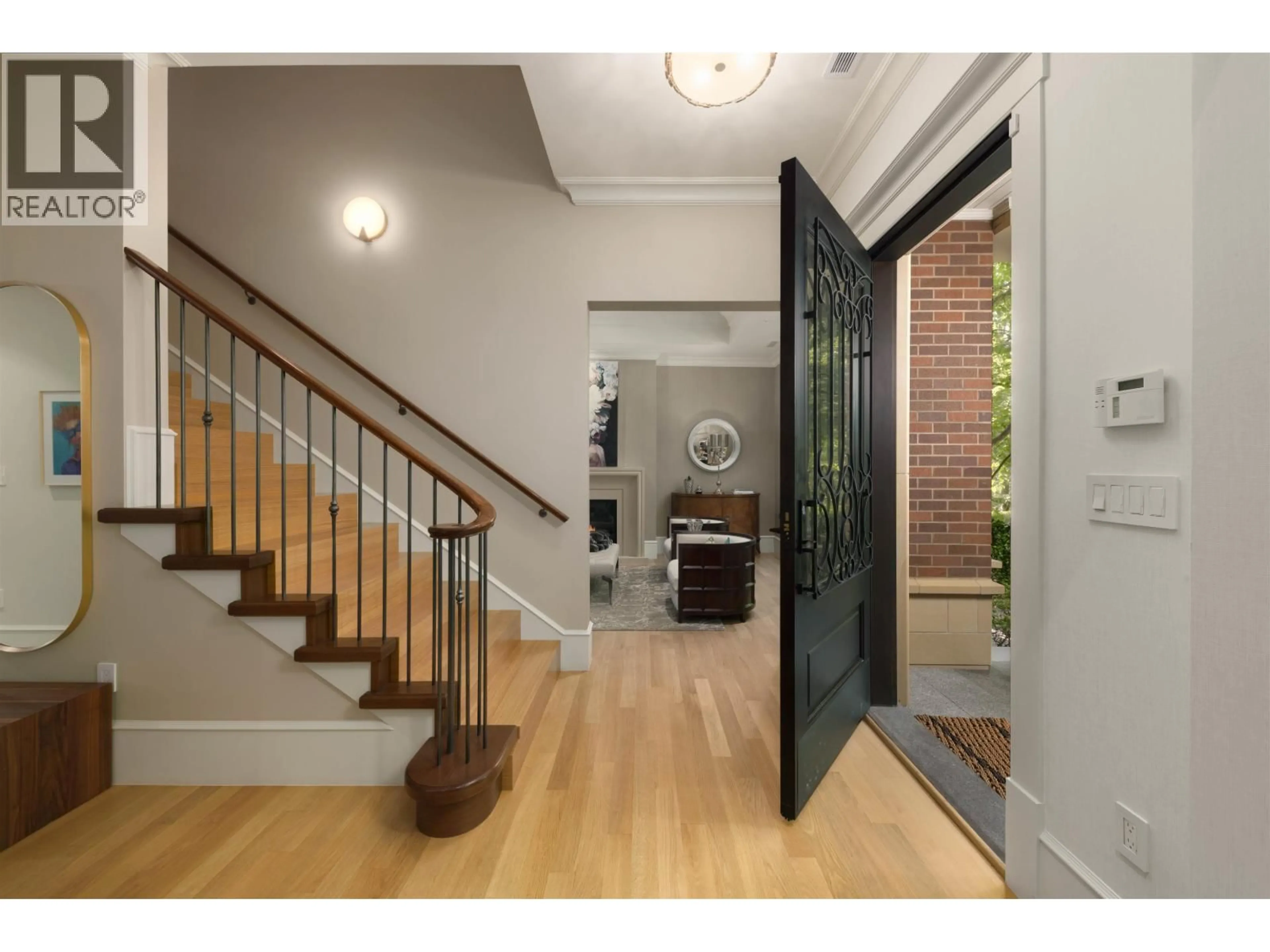 Indoor entryway for 1488 MCRAE AVENUE, Vancouver British Columbia V6H0B2