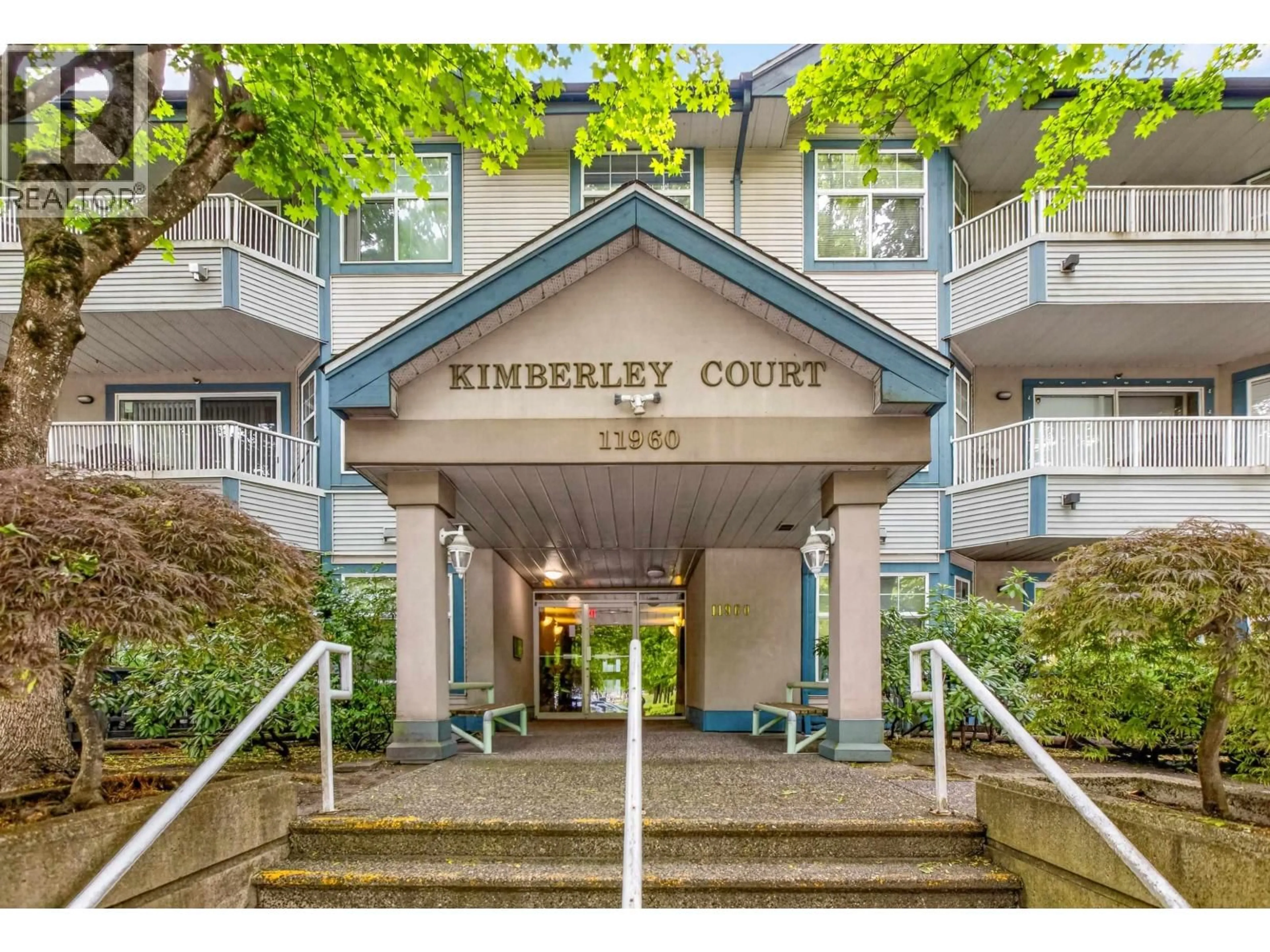 Indoor entryway for 103 - 11960 HARRIS ROAD, Pitt Meadows British Columbia V3Y2R1