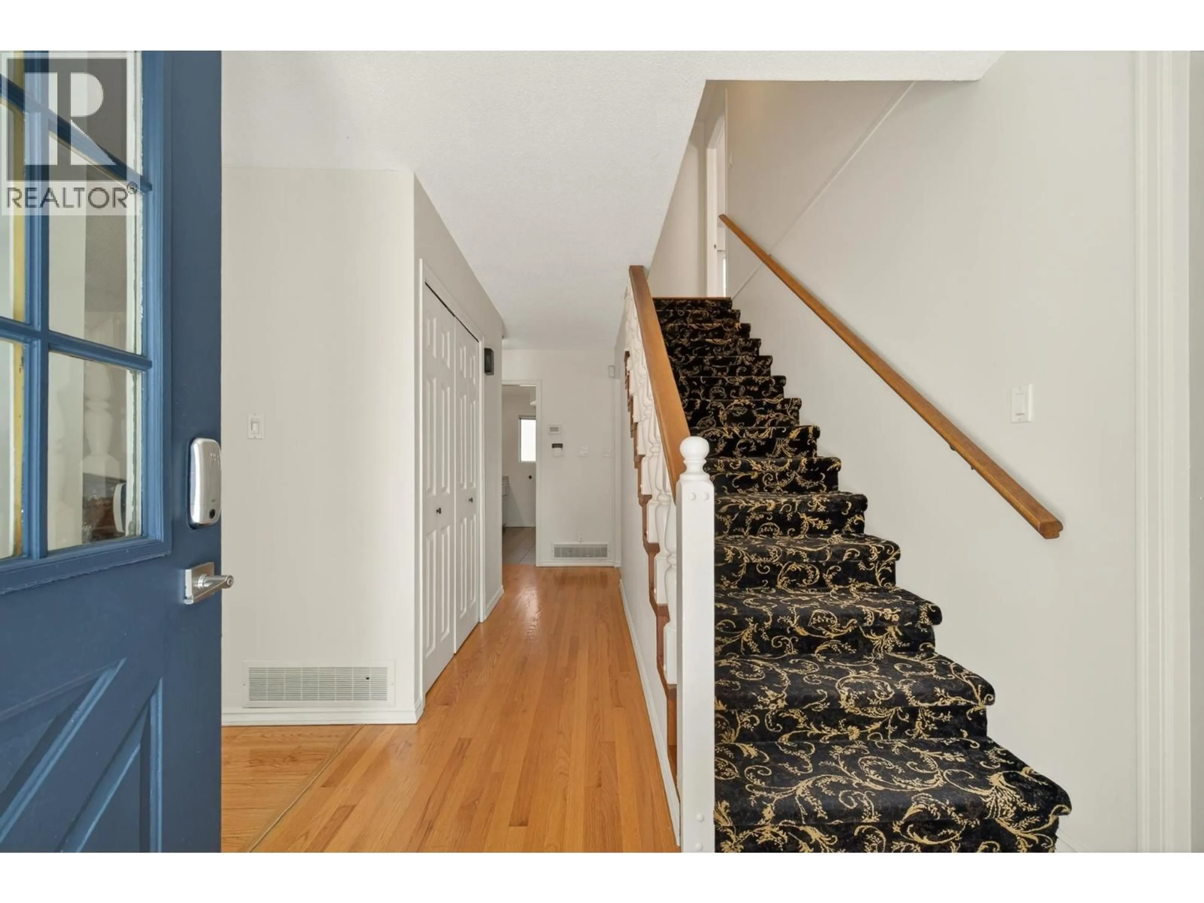 Unknown for 4460 ATLEE AVENUE, Burnaby British Columbia V5G3R6