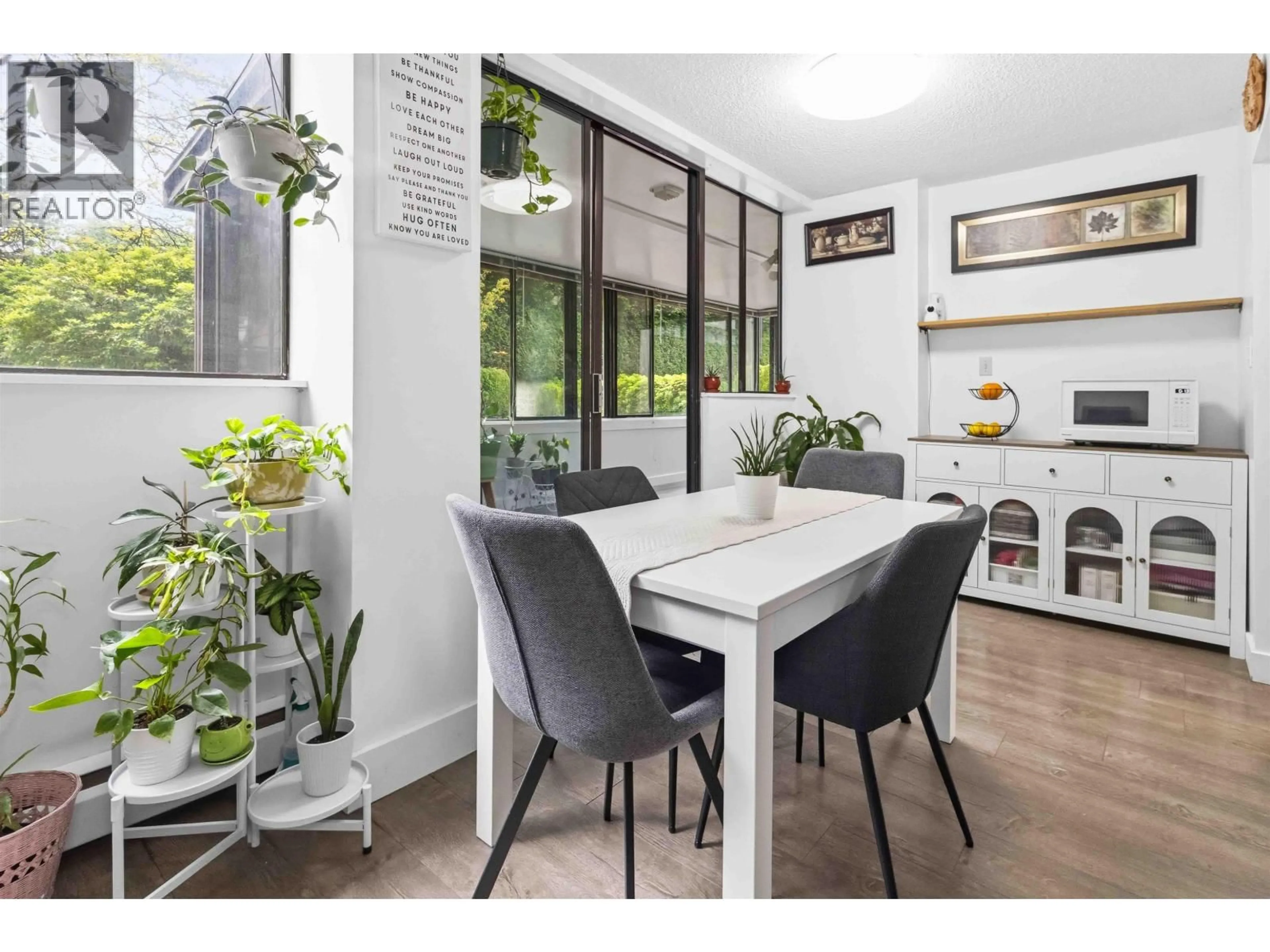 Dining room, unknown for 106 - 620 SEVENTH AVENUE, New Westminster British Columbia V3M5T6