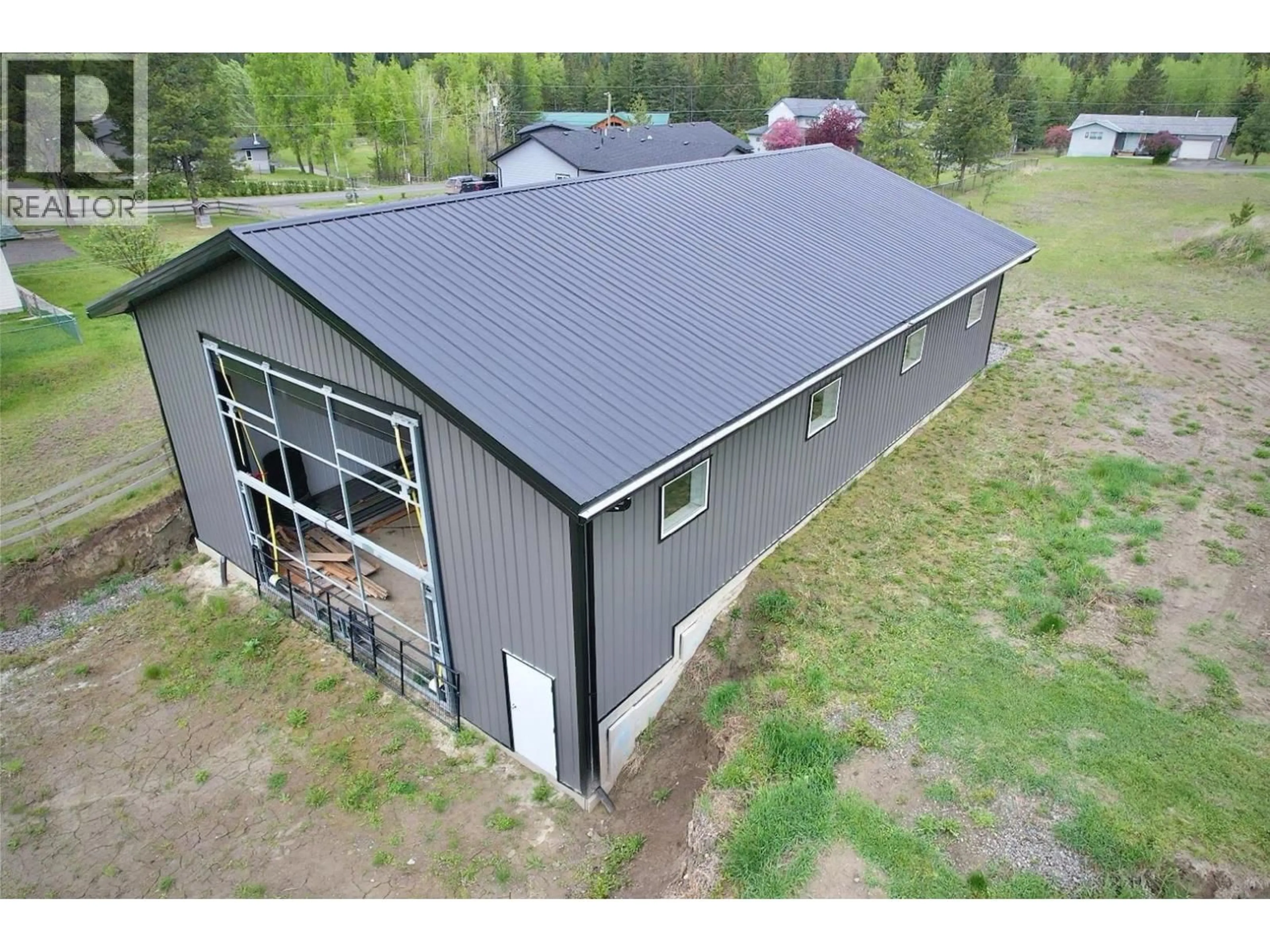 A pic from outside/outdoor area/front of a property/back of a property/a pic from drone, building for 6500 GREY CRESCENT, Horse Lake British Columbia V0K2E3