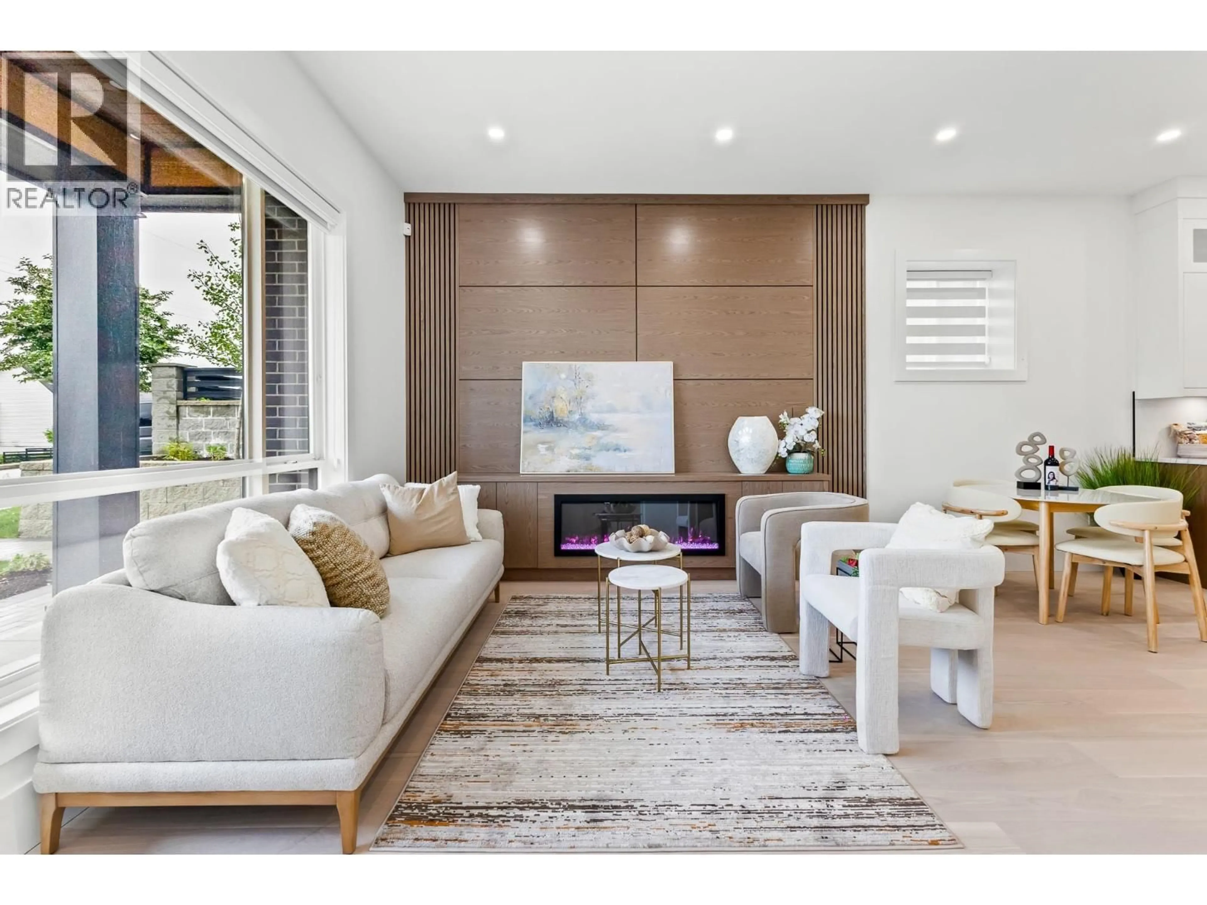 Living room with furniture, unknown for 101 - 1045 QUADLING AVENUE, Coquitlam British Columbia V3K2B1
