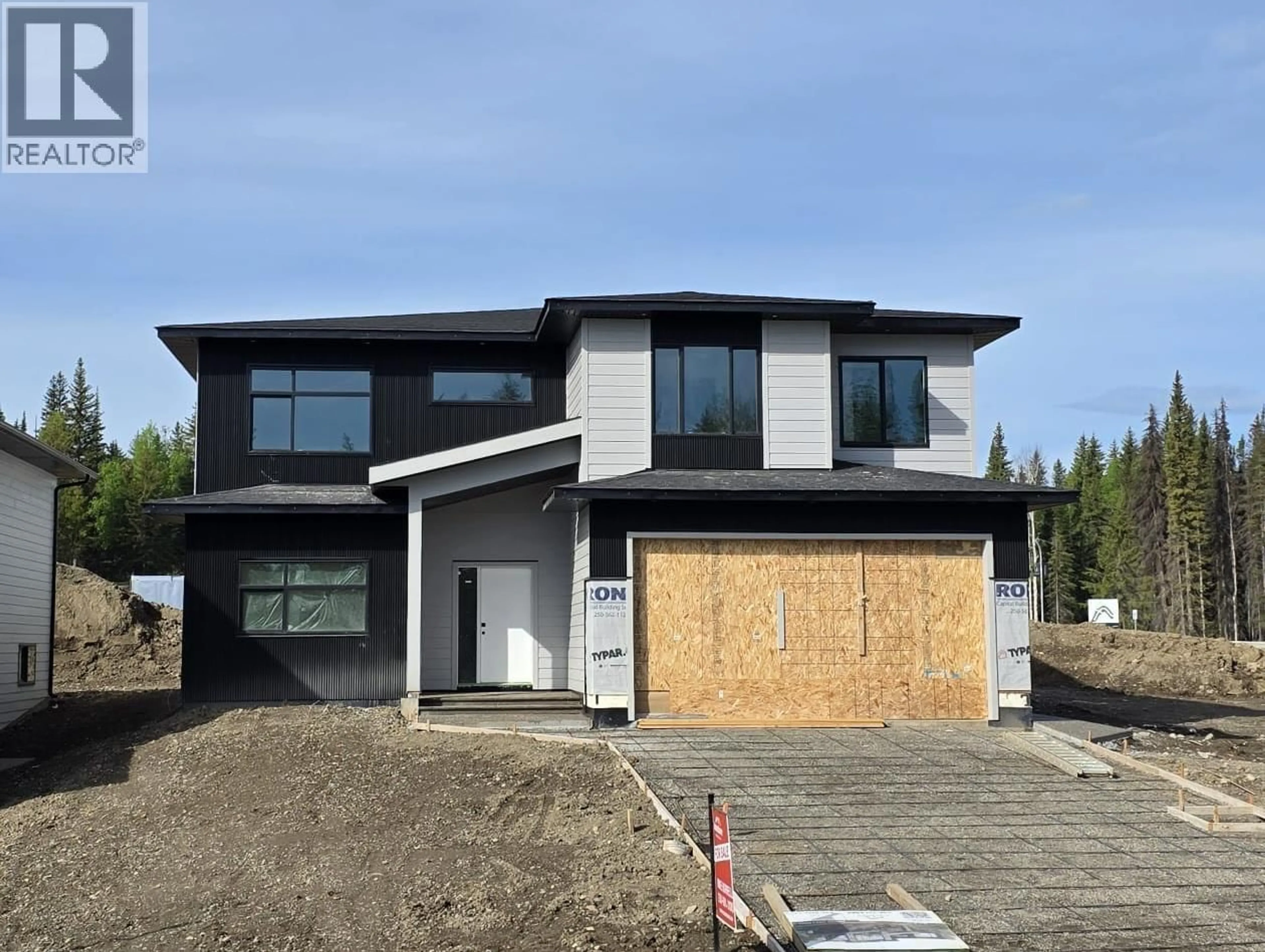 Home with vinyl exterior material, unknown for 5101 HEADLANDS HEIGHTS, Prince George British Columbia V2N0K6