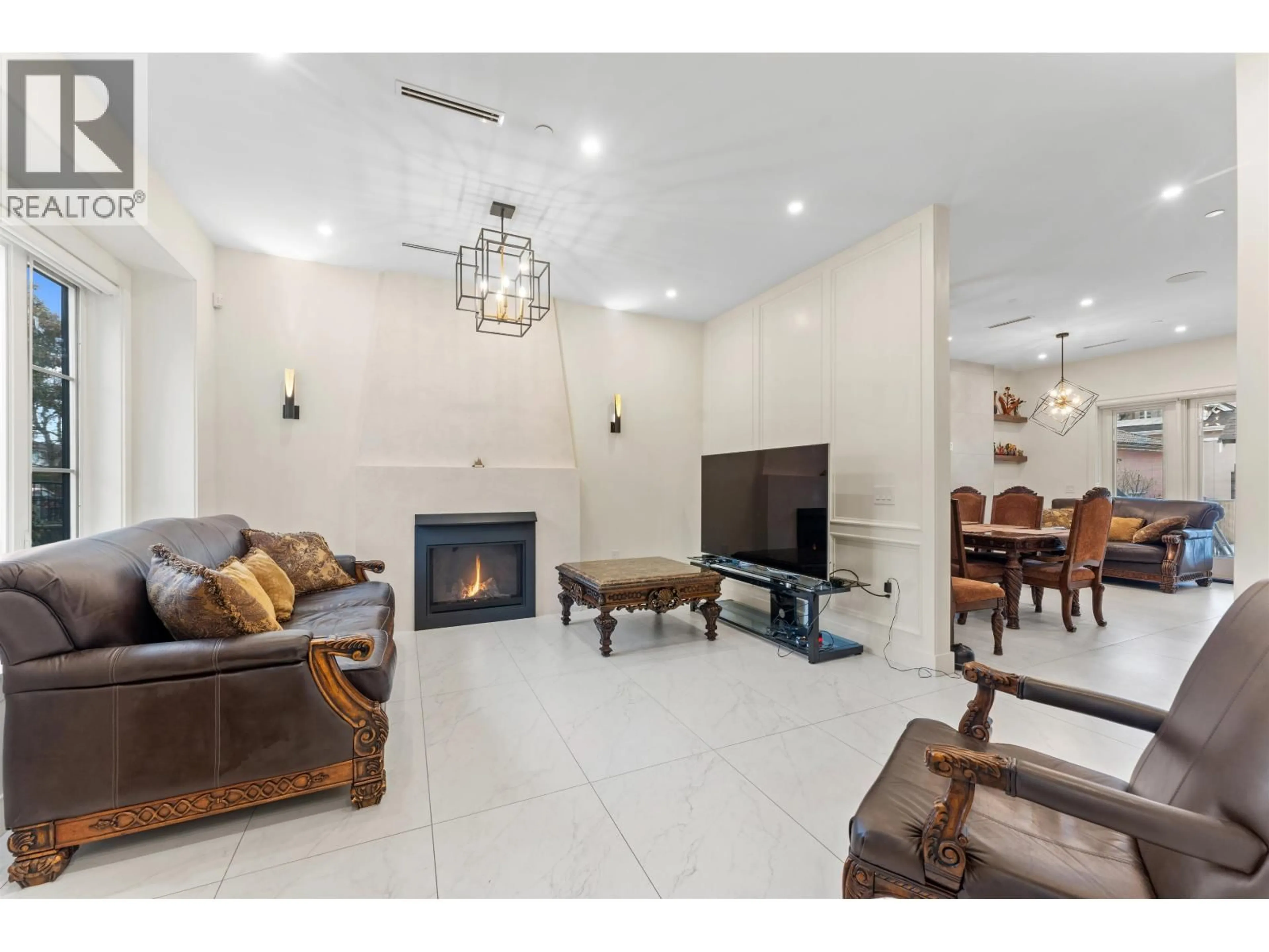 Living room with furniture, ceramic/tile floor for 2719 46TH AVENUE, Vancouver British Columbia V5S1A6