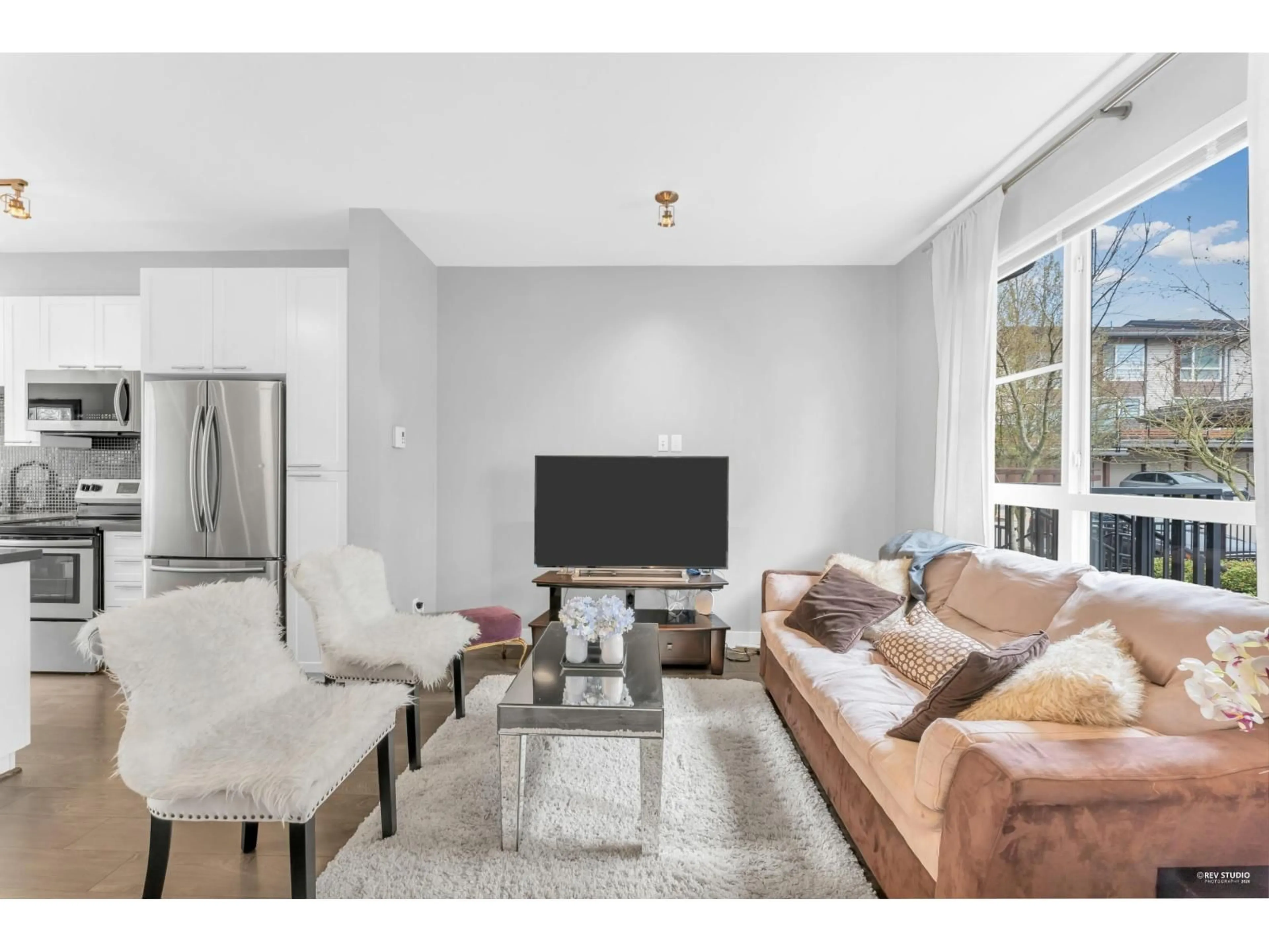 Living room with furniture, unknown for 114 - 2228 162 STREET, Surrey British Columbia V3Z6P4