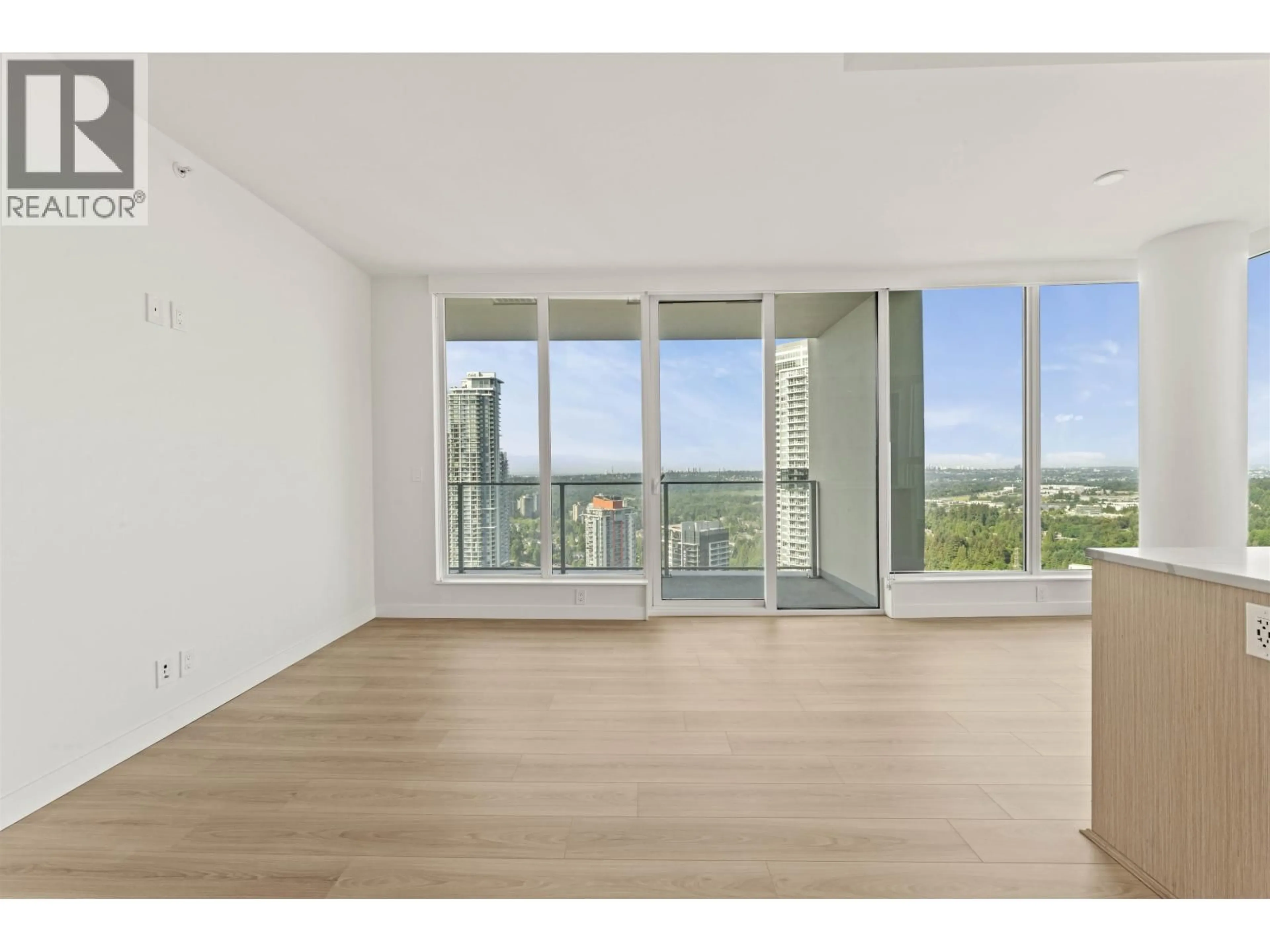 A pic of a room for 2901 - 567 CLARKE ROAD, Coquitlam British Columbia V3J0K7
