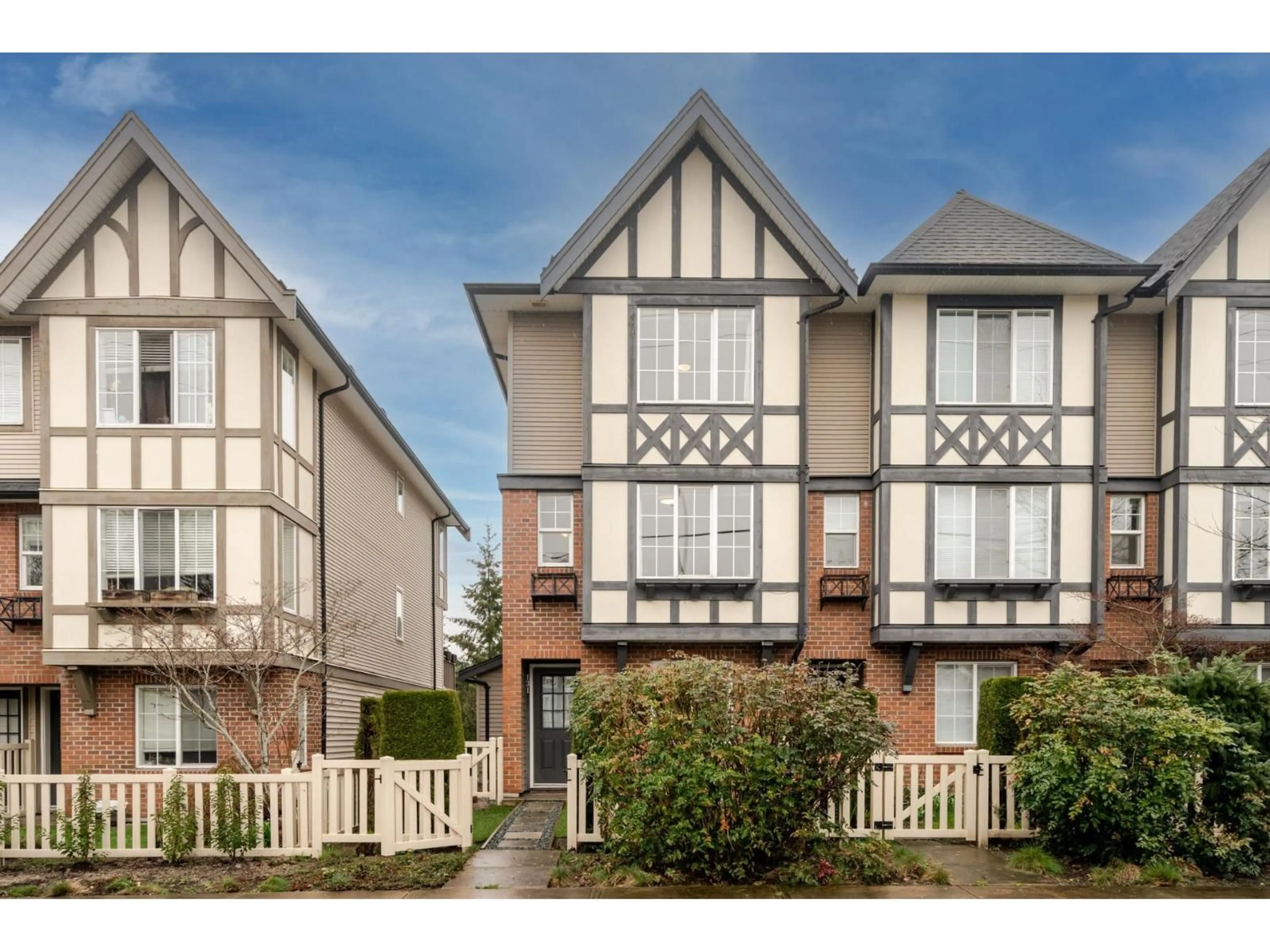 Unknown for 131 - 20875 80 AVENUE, Langley British Columbia V2Y0B2