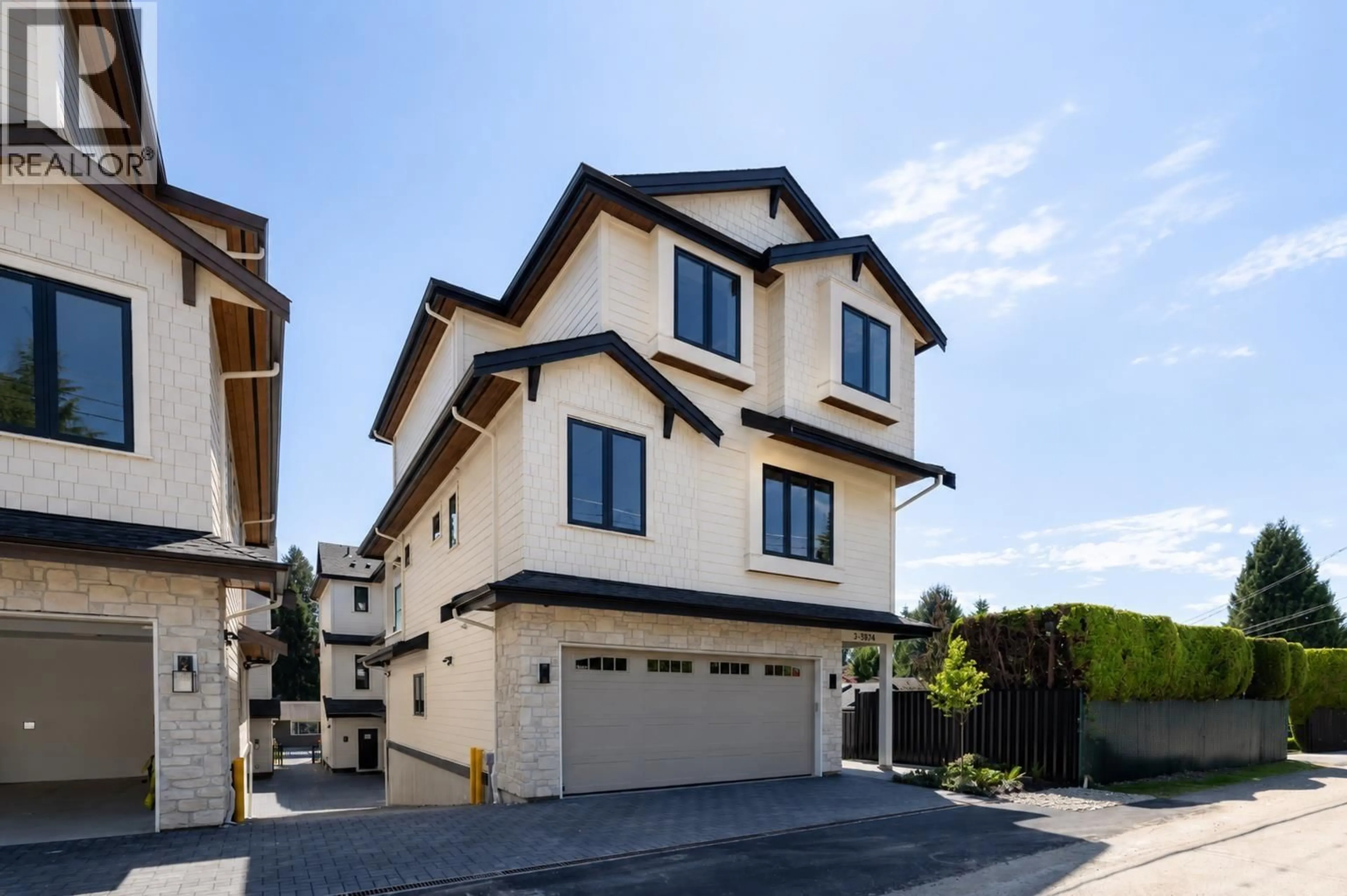 Home with vinyl exterior material, street for 3 - 3874 WINLAKE CRESCENT, Burnaby British Columbia V5A2G5