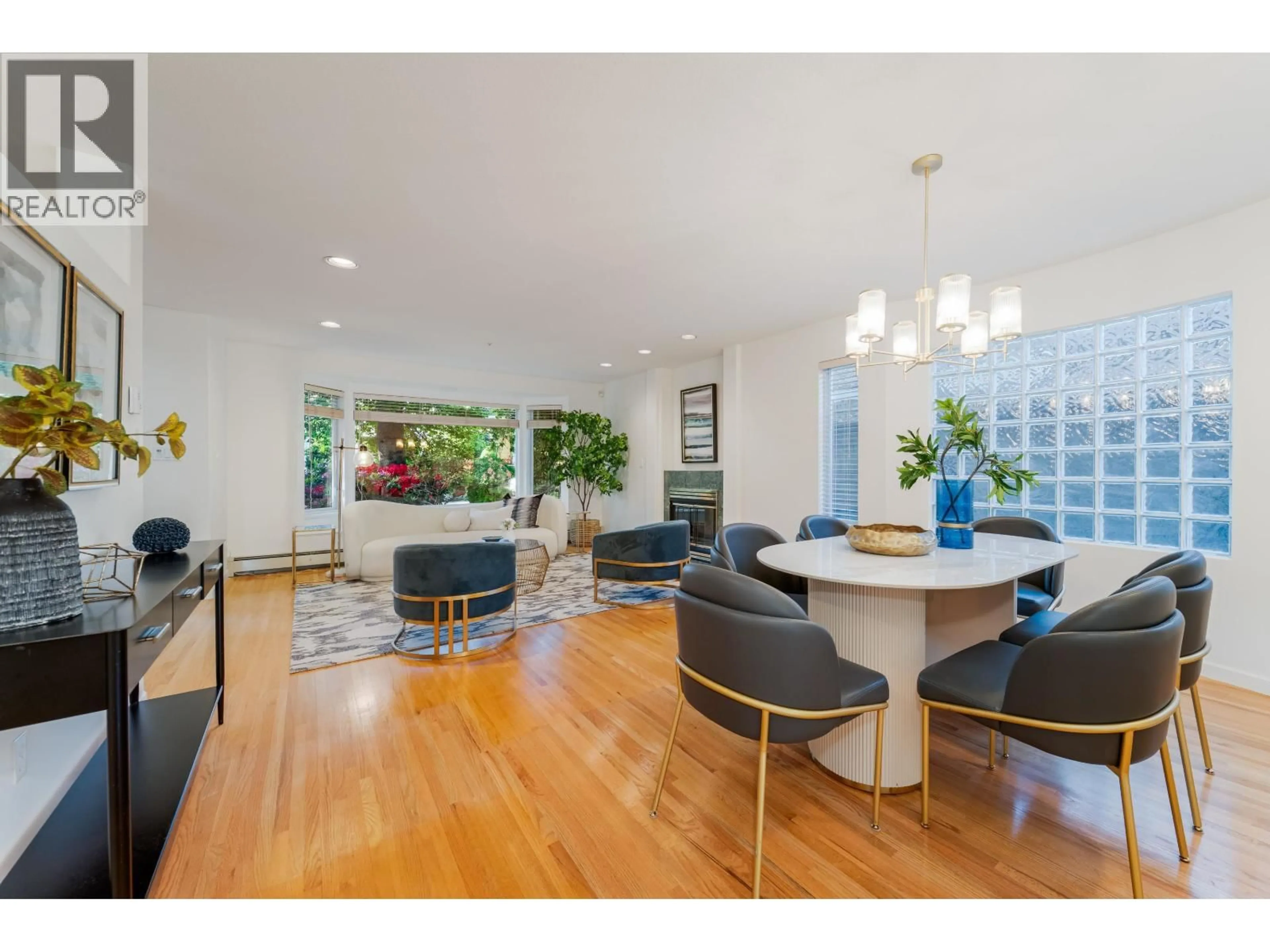 Unknown for 4682 14TH AVENUE, Vancouver British Columbia V6R2Y6