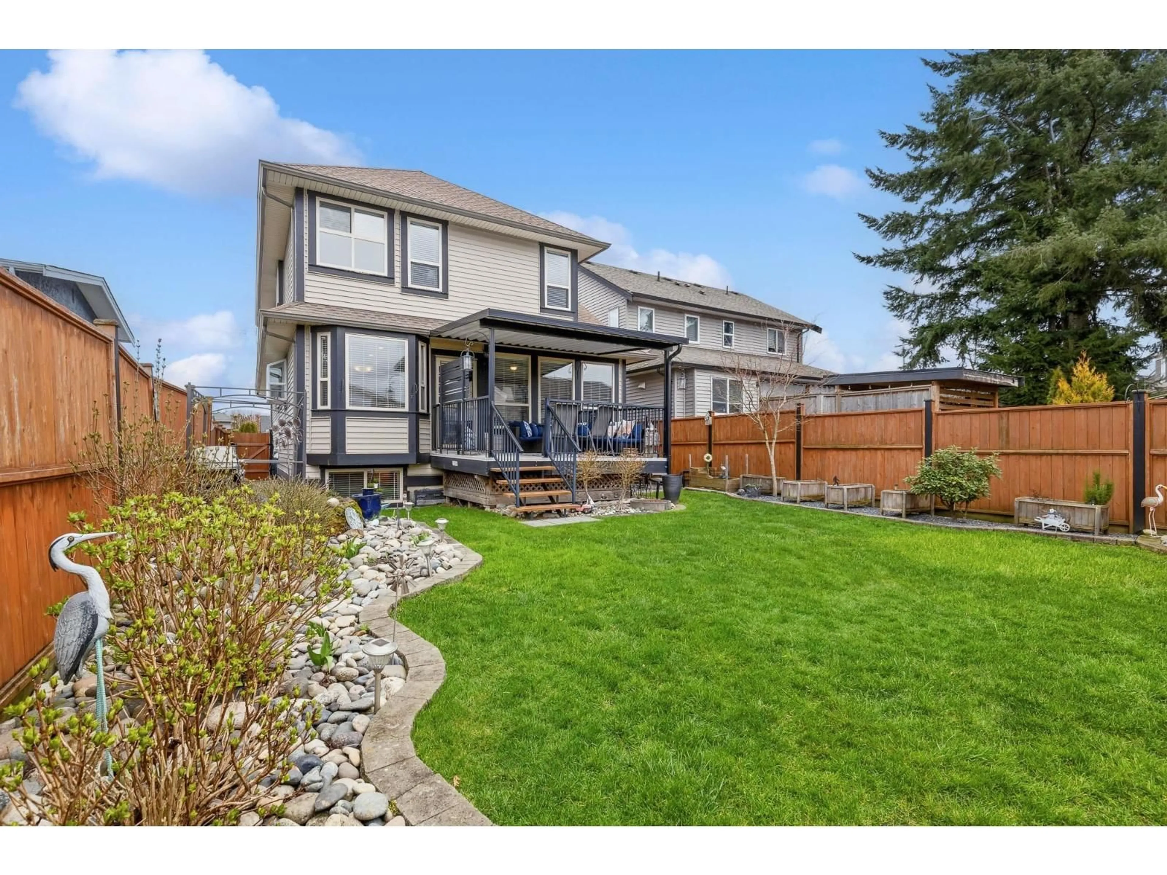 A pic from outside/outdoor area/front of a property/back of a property/a pic from drone, mountain view for 45368 WELLS ROAD, Chilliwack British Columbia V2R1H3