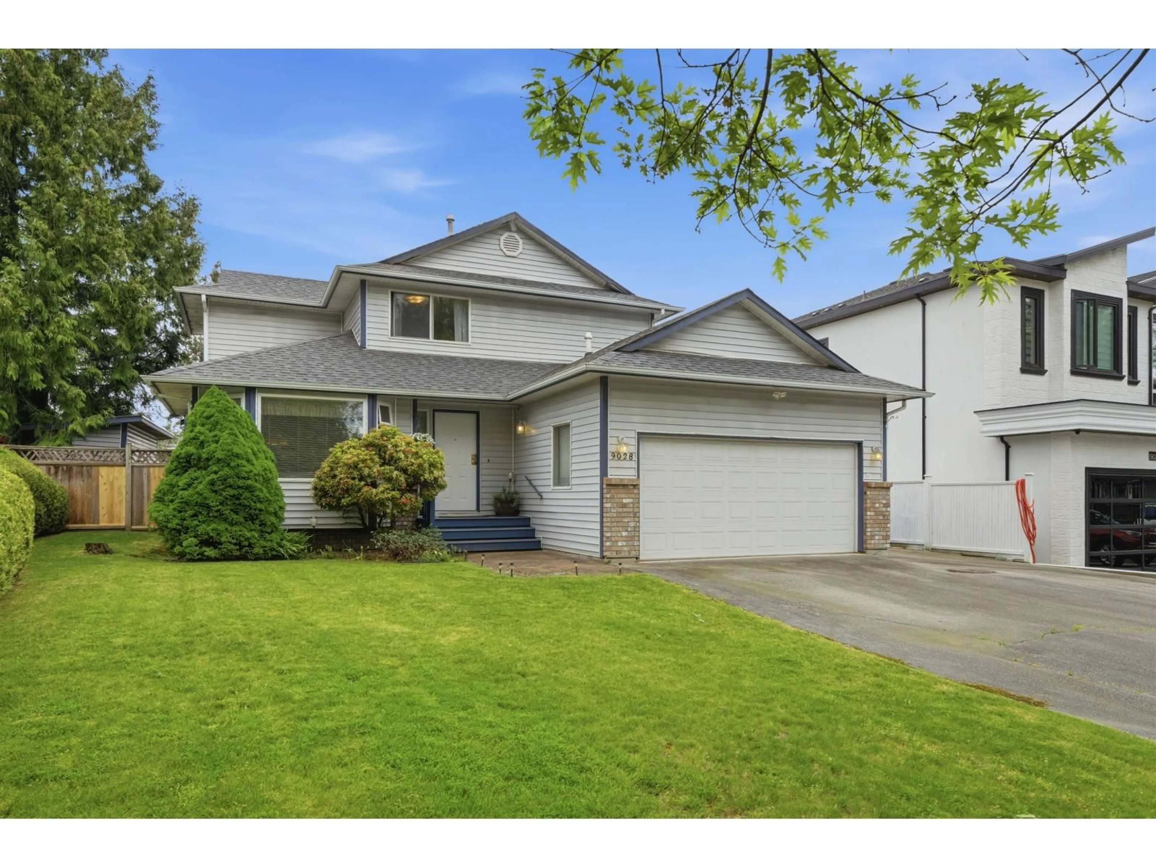Home with vinyl exterior material, street for 9028 136B STREET, Surrey British Columbia V3V7P1