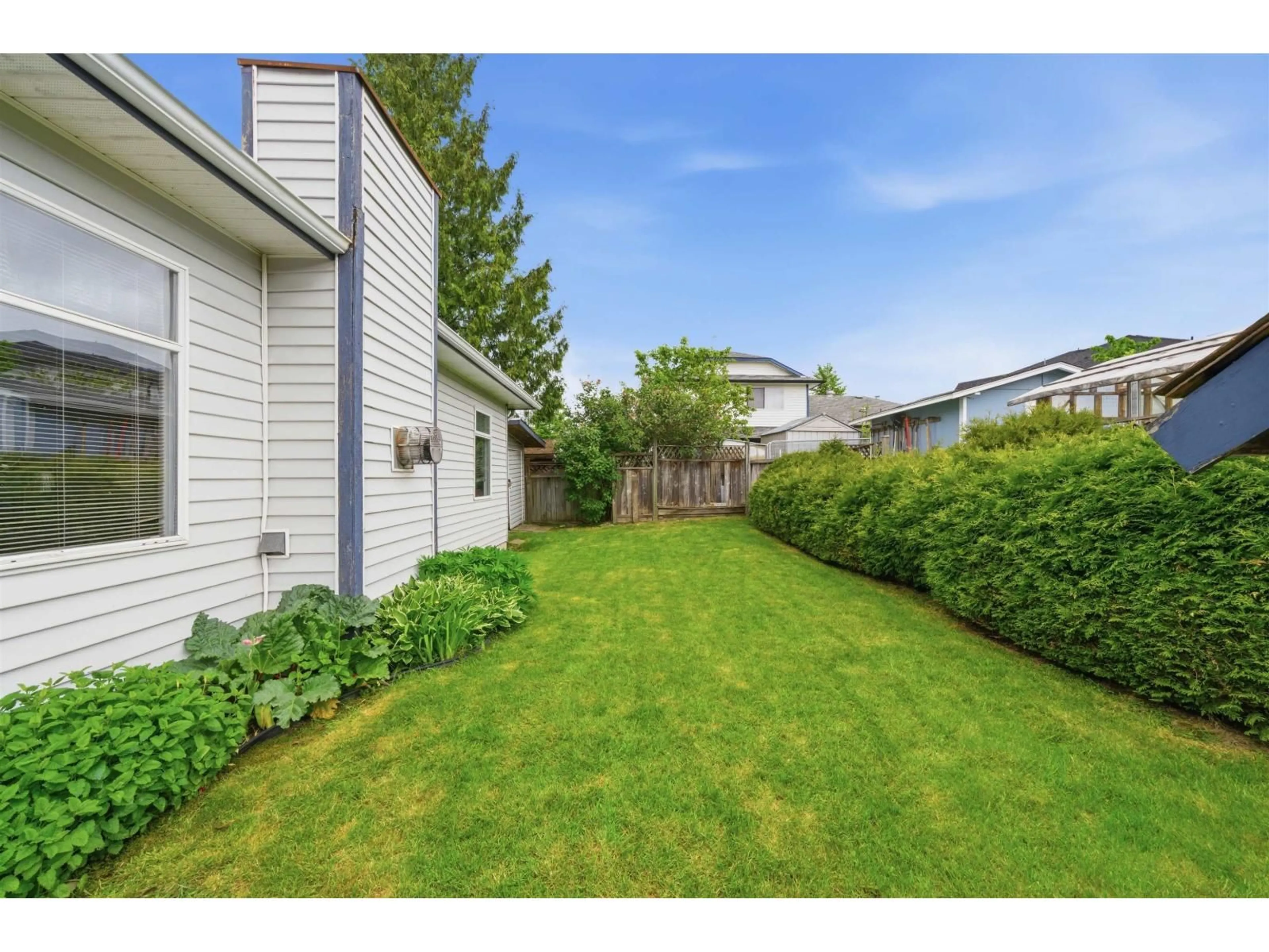 A pic from outside/outdoor area/front of a property/back of a property/a pic from drone, street for 9028 136B STREET, Surrey British Columbia V3V7P1