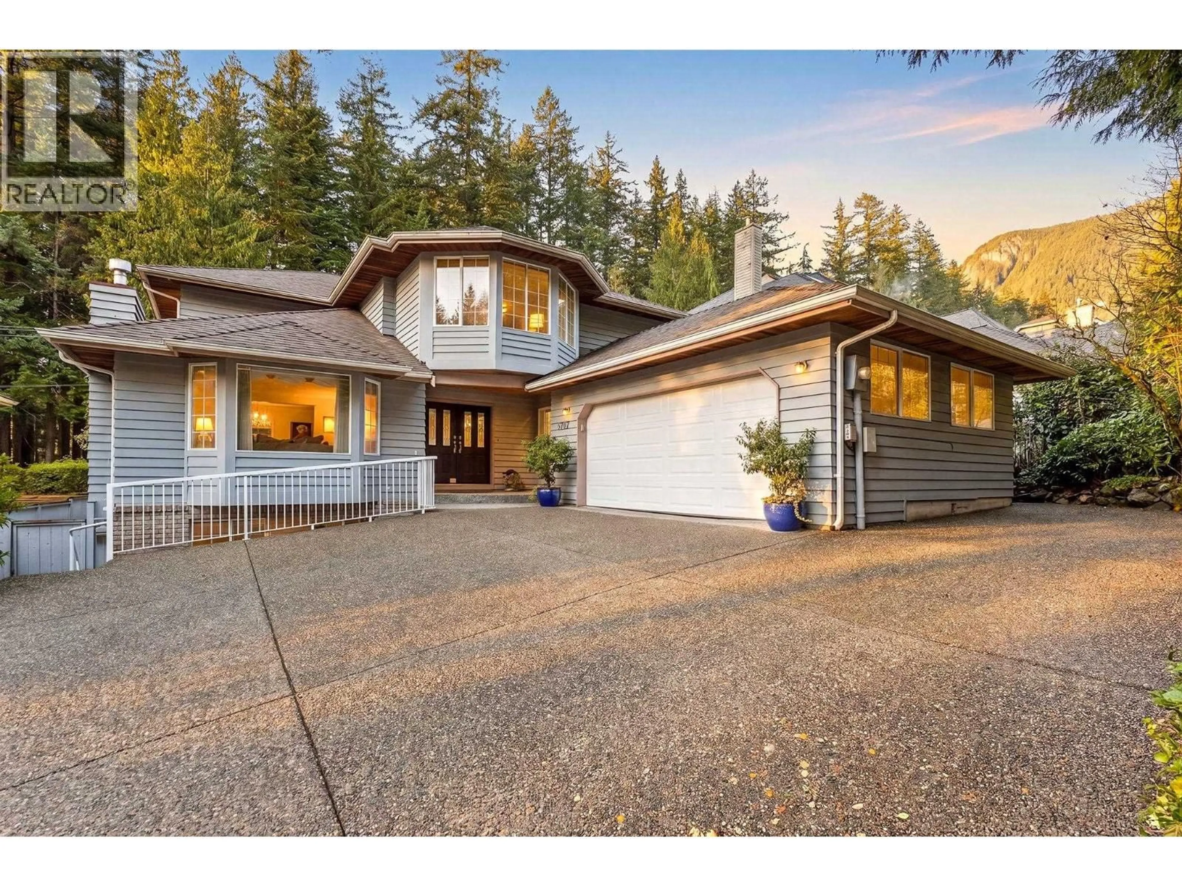 Home with vinyl exterior material, unknown for 5707 NANCY GREENE WAY, North Vancouver British Columbia V7R4W3