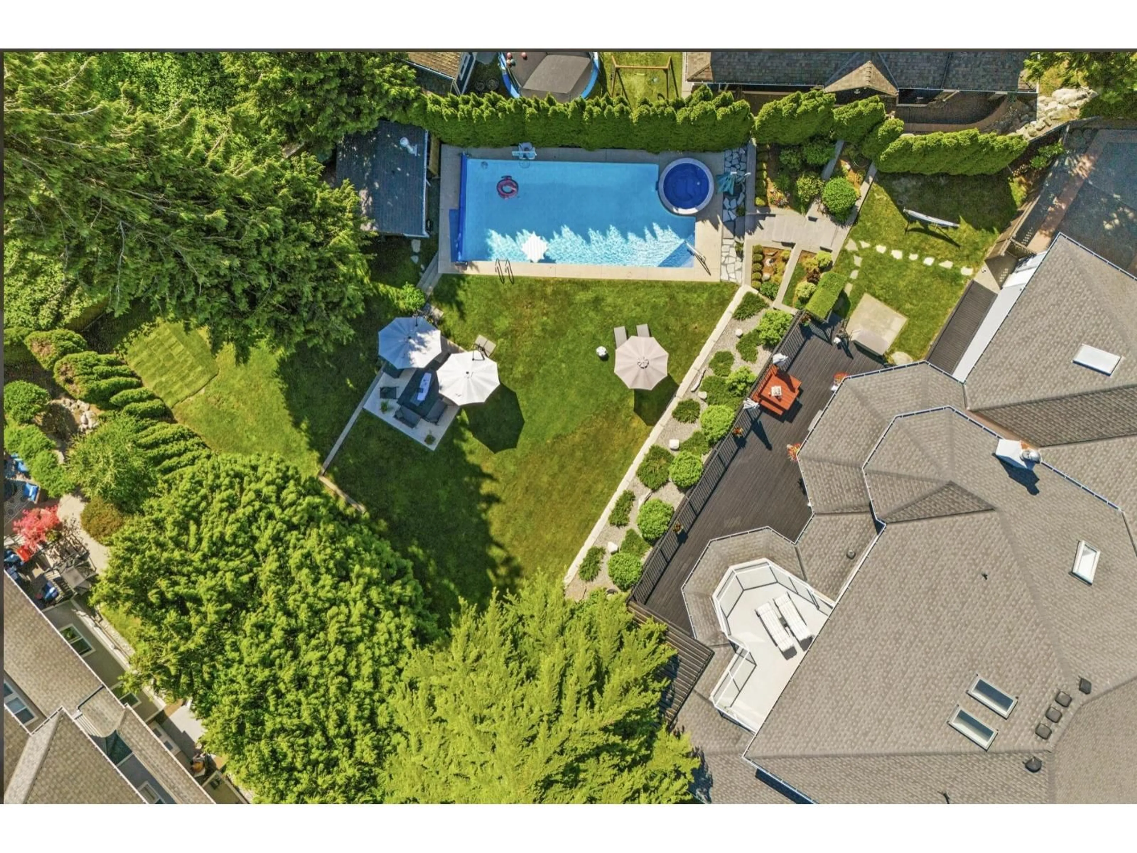 A pic from outside/outdoor area/front of a property/back of a property/a pic from drone, street for 16248 59 AVENUE, Surrey British Columbia V3S7A5