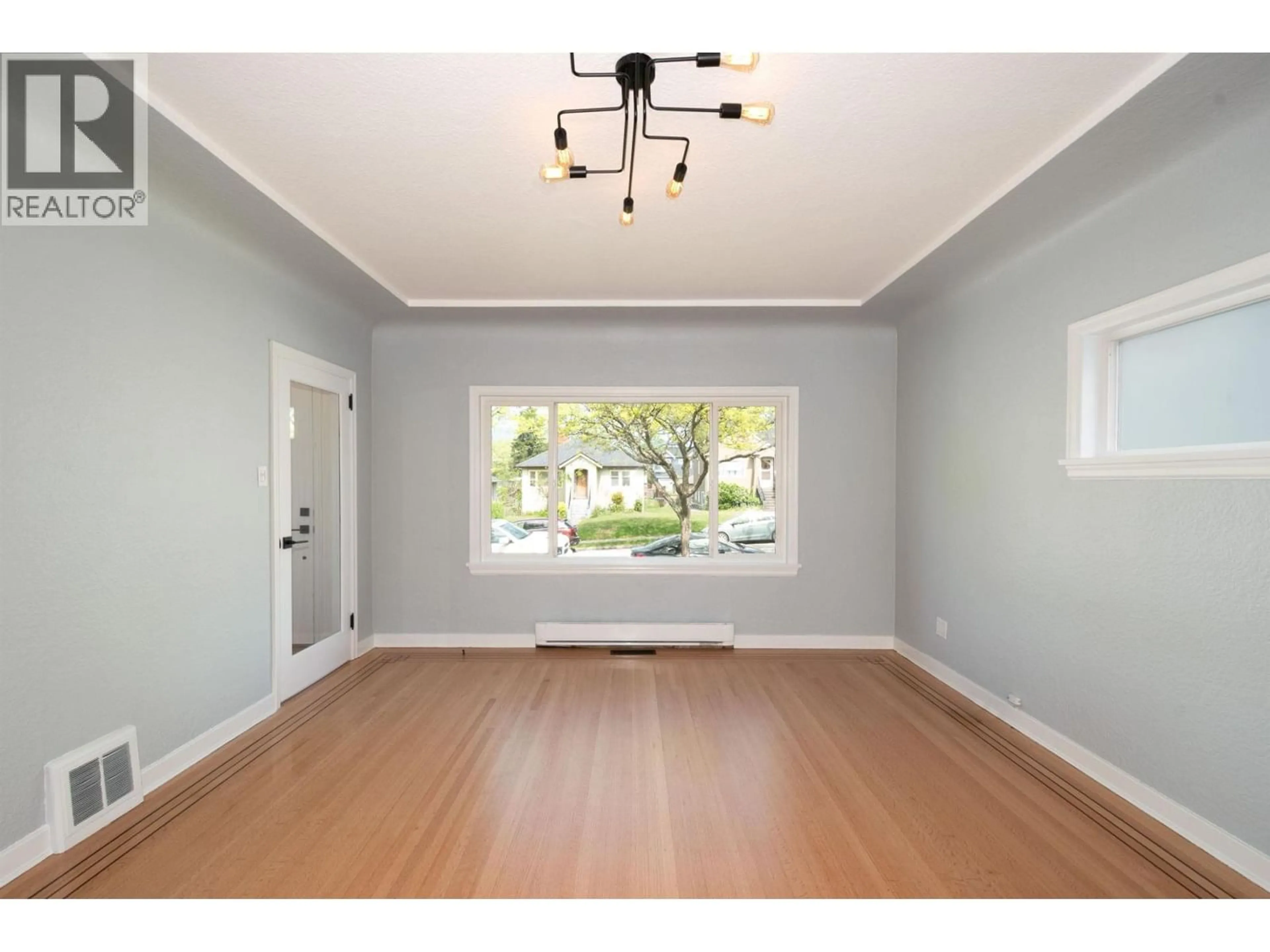 Unknown for 3120 TURNER STREET, Vancouver British Columbia V5K2H1