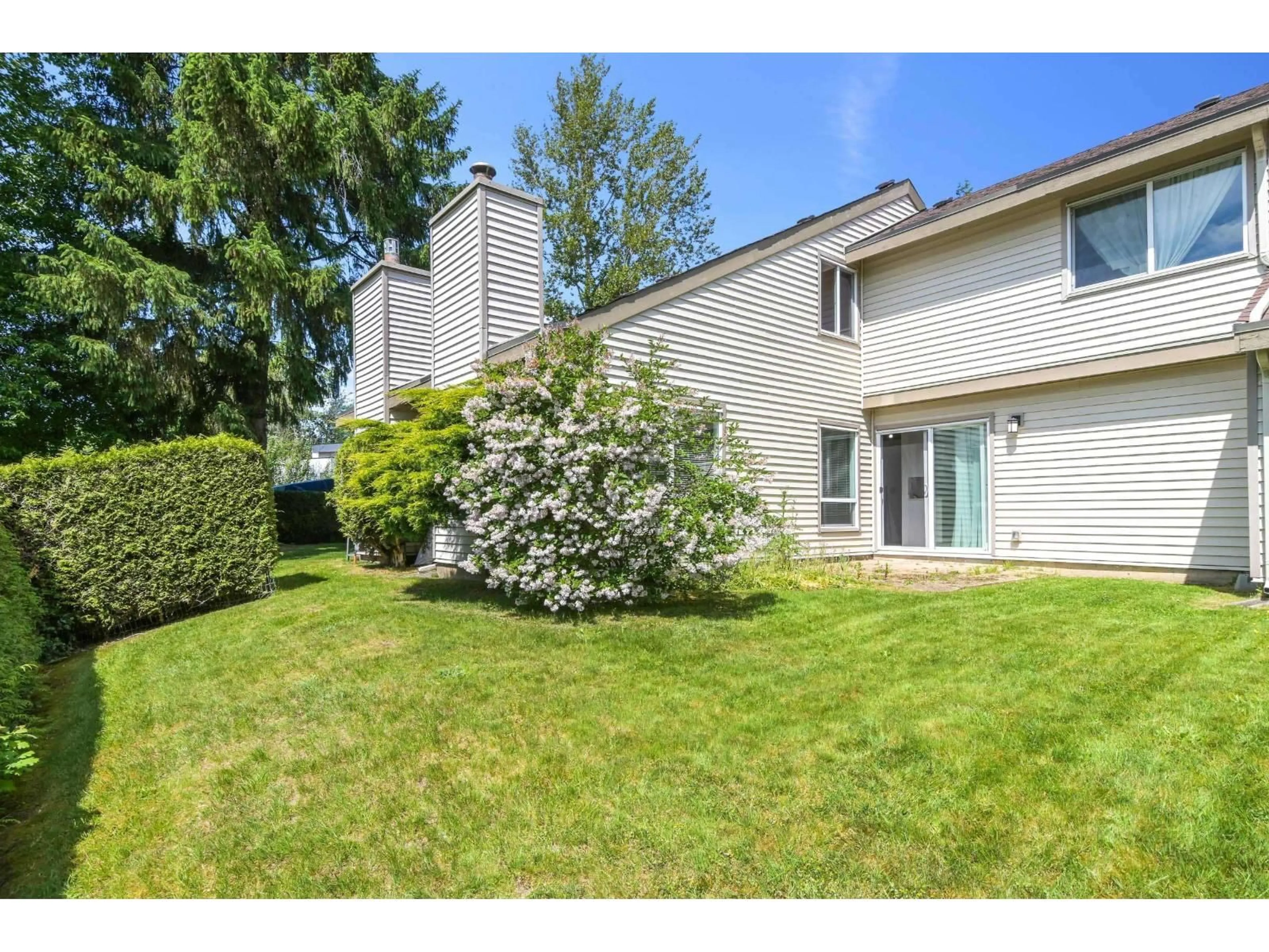 Patio, unknown for 6171 GREENSIDE DRIVE EAST, Surrey British Columbia V3S5M8