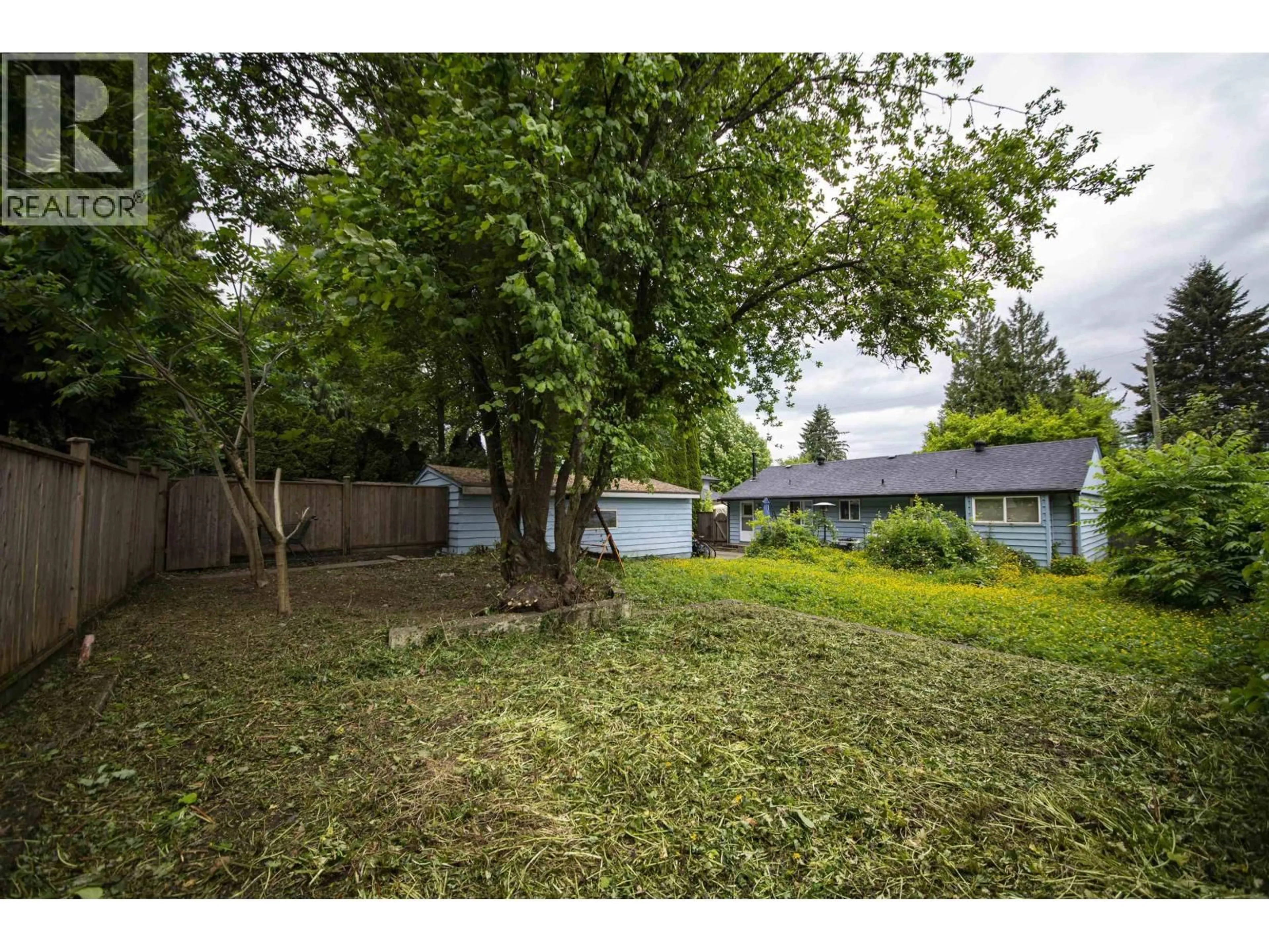 A pic from outside/outdoor area/front of a property/back of a property/a pic from drone, forest/trees view for 2148 CENTRAL AVENUE, Port Coquitlam British Columbia V3C1V5