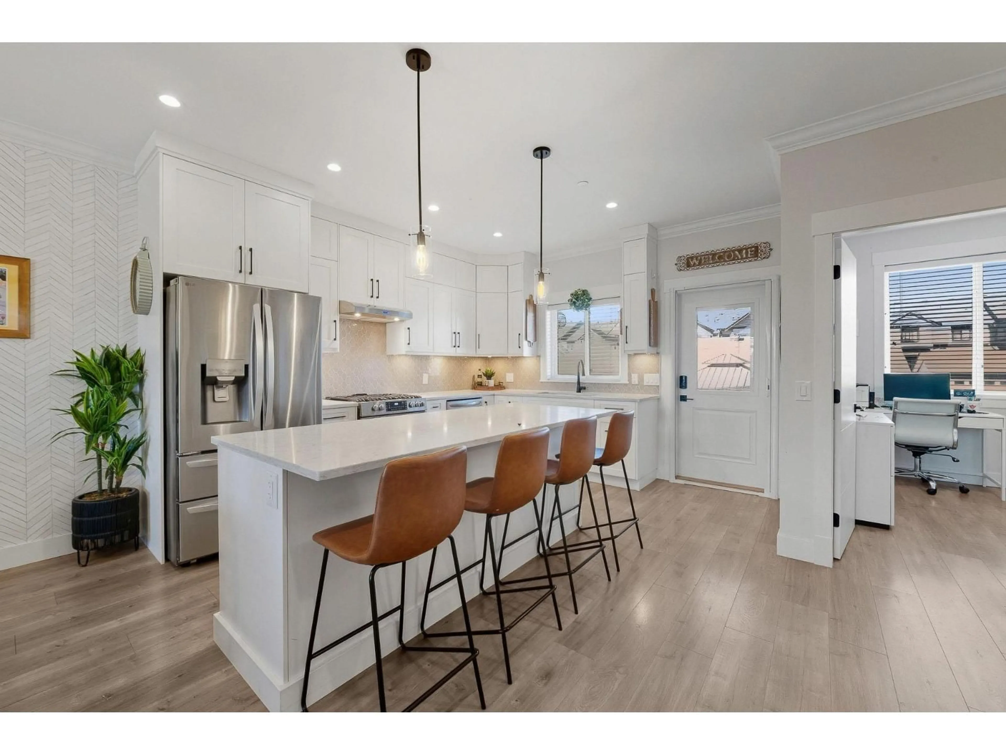 Open concept kitchen, unknown for 8689 CEDAR STREET, Mission British Columbia V4S0E3
