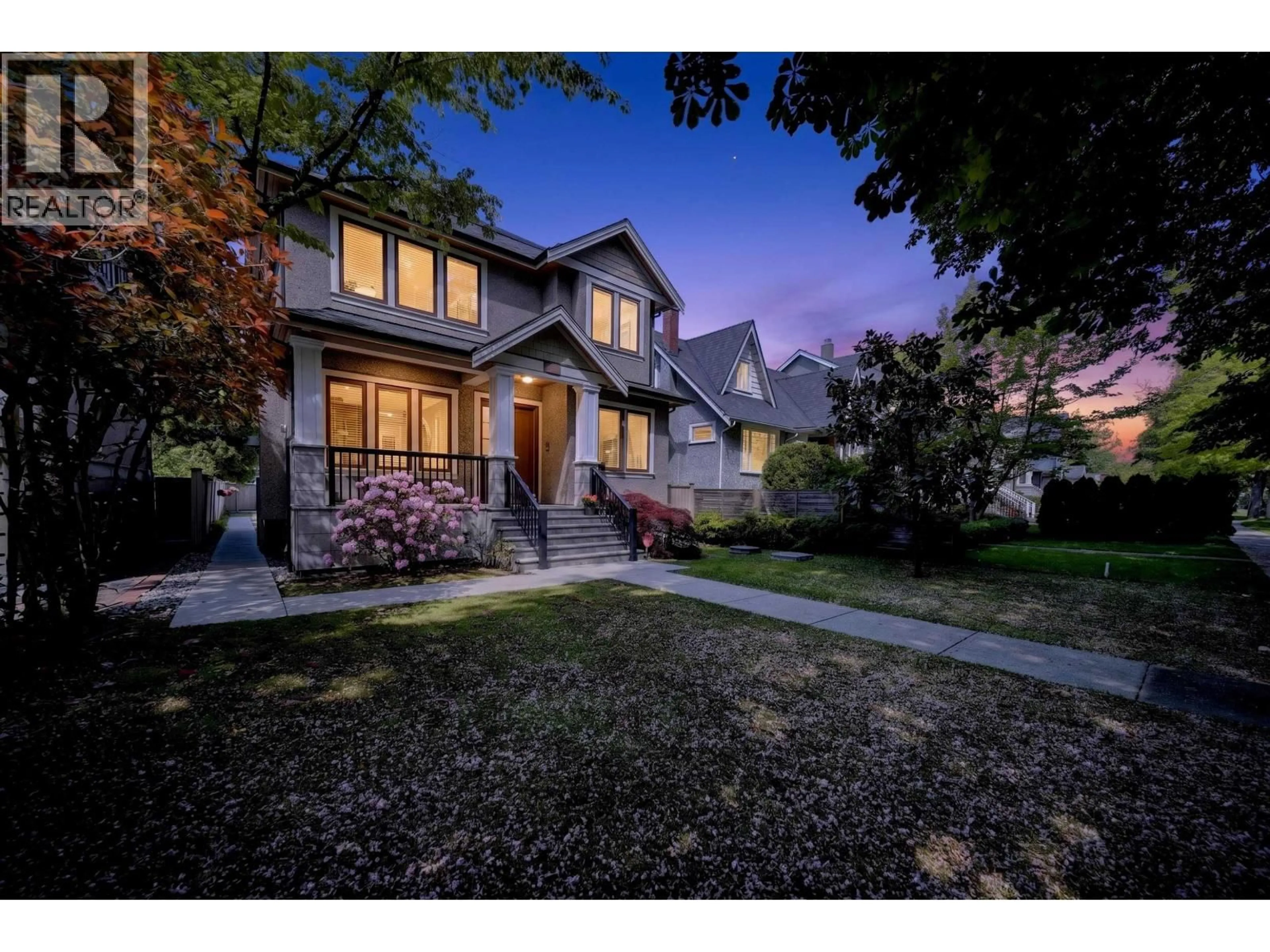 Unknown for 3285 W 12TH AVENUE, Vancouver British Columbia V6K2R8
