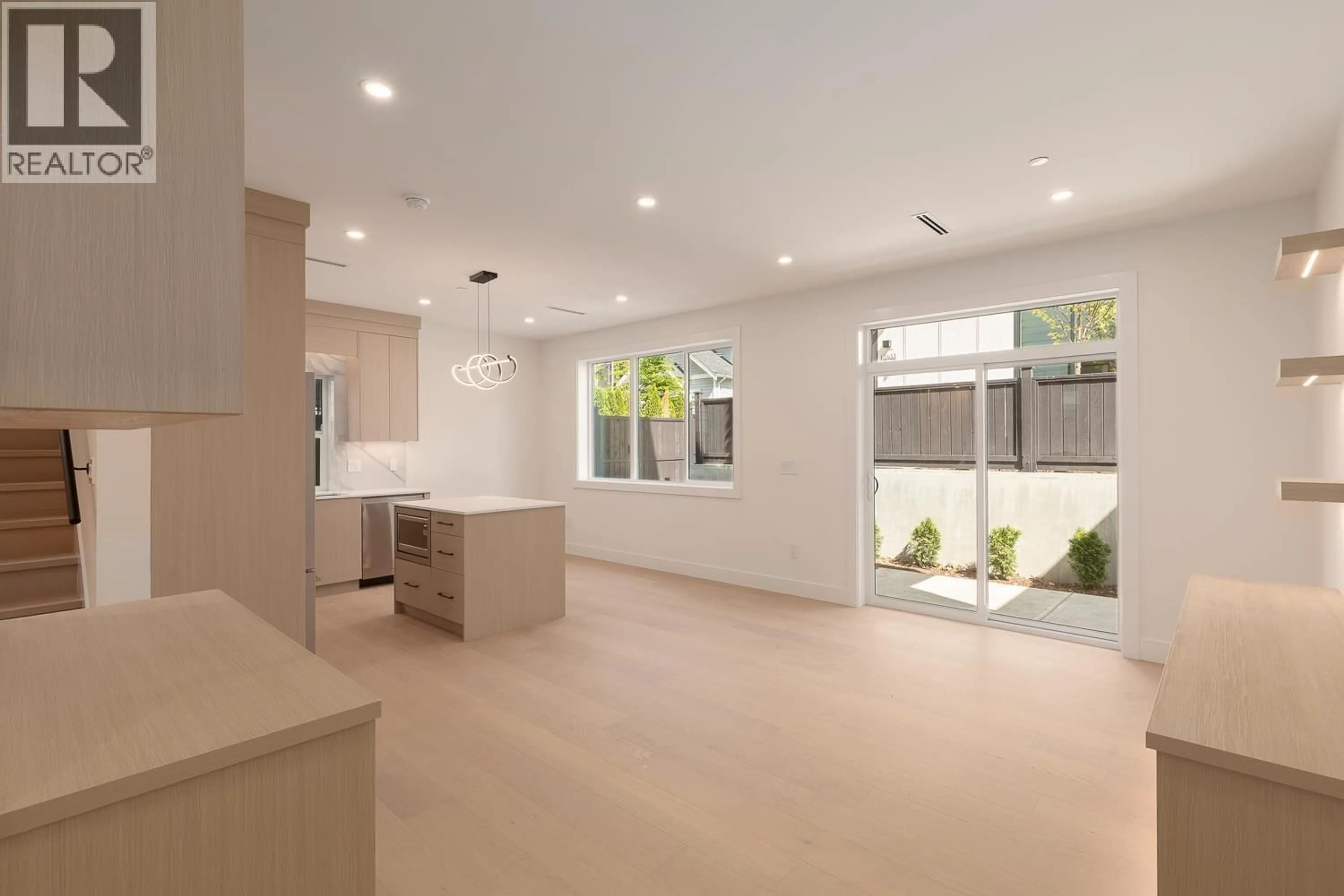 Open concept kitchen, unknown for 2 - 3635 TURNER STREET, Vancouver British Columbia V5K2J2