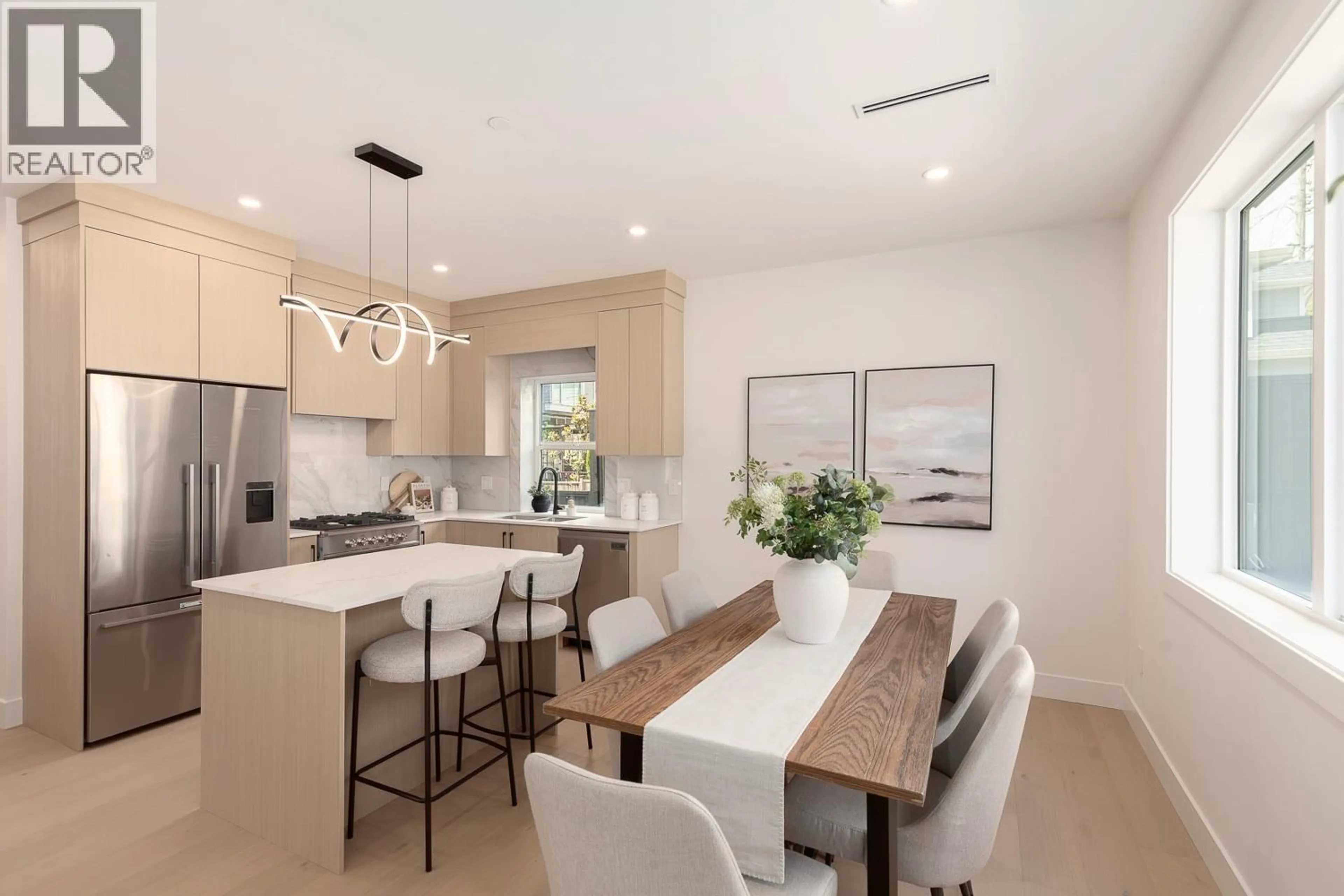 Open concept kitchen, unknown for 4 - 3635 TURNER STREET, Vancouver British Columbia V5K2J2