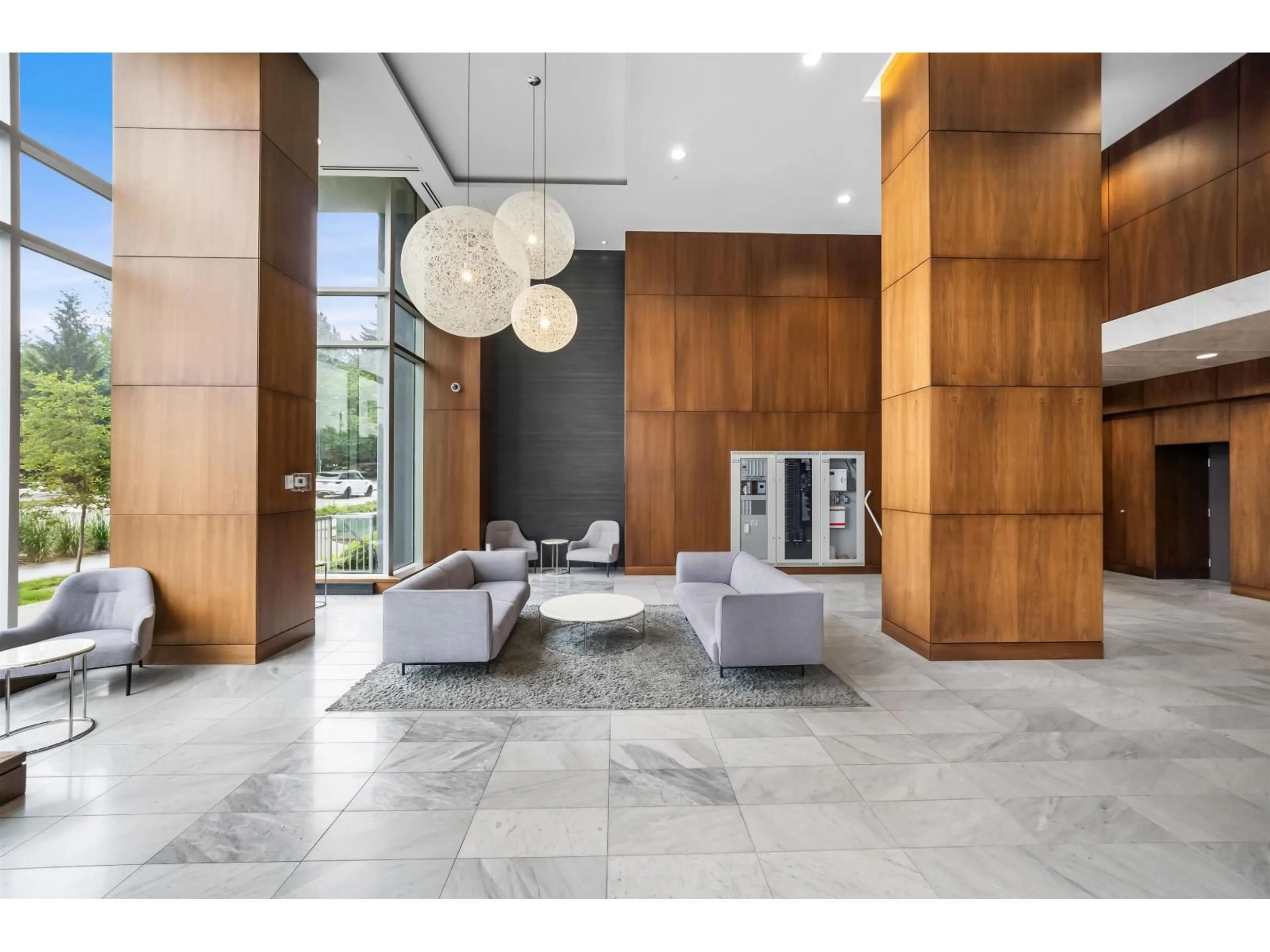 Lobby for 1007 - 13696 100 AVENUE, Surrey British Columbia V3T0L5
