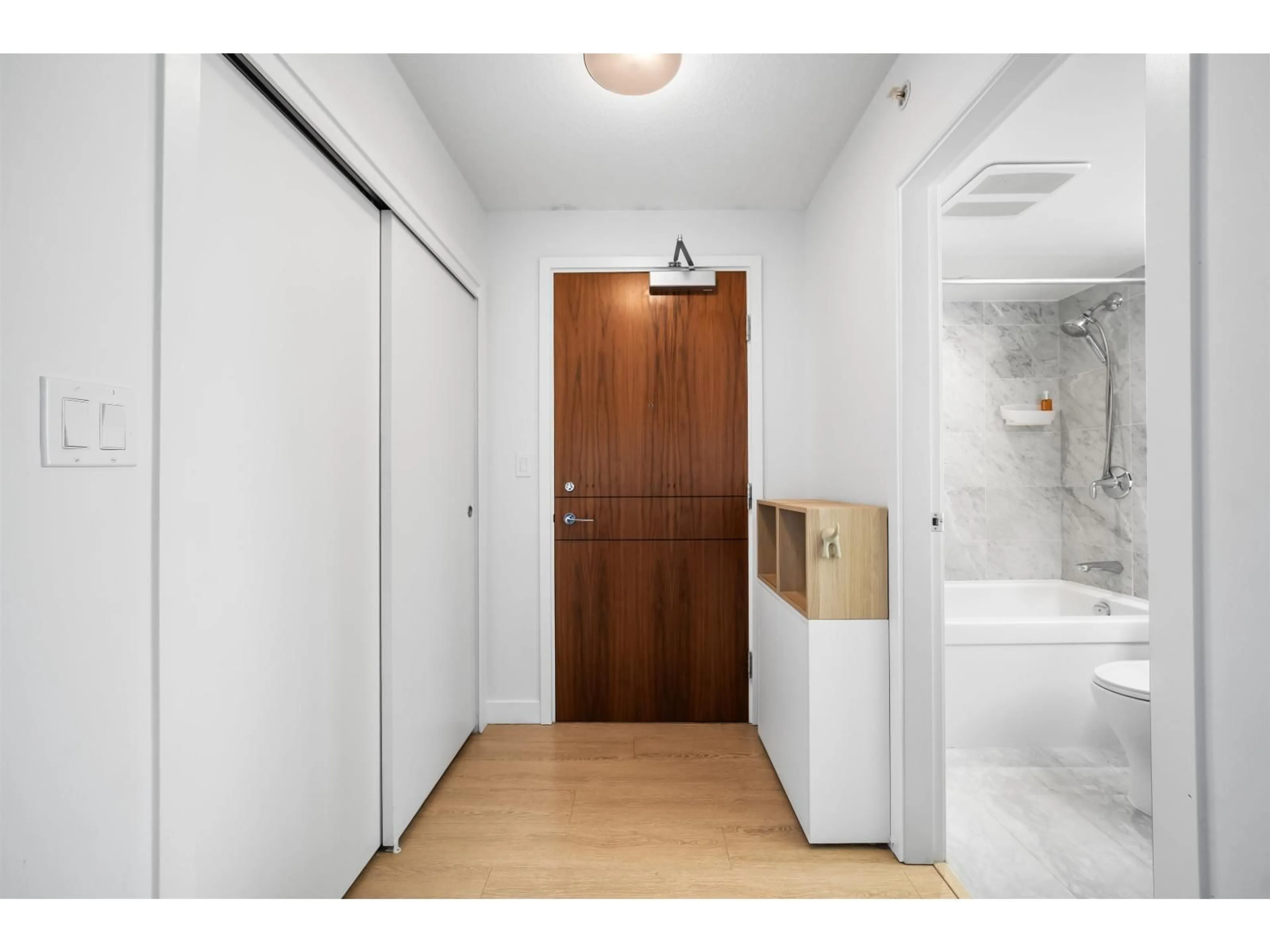 Unknown for 1007 - 13696 100 AVENUE, Surrey British Columbia V3T0L5