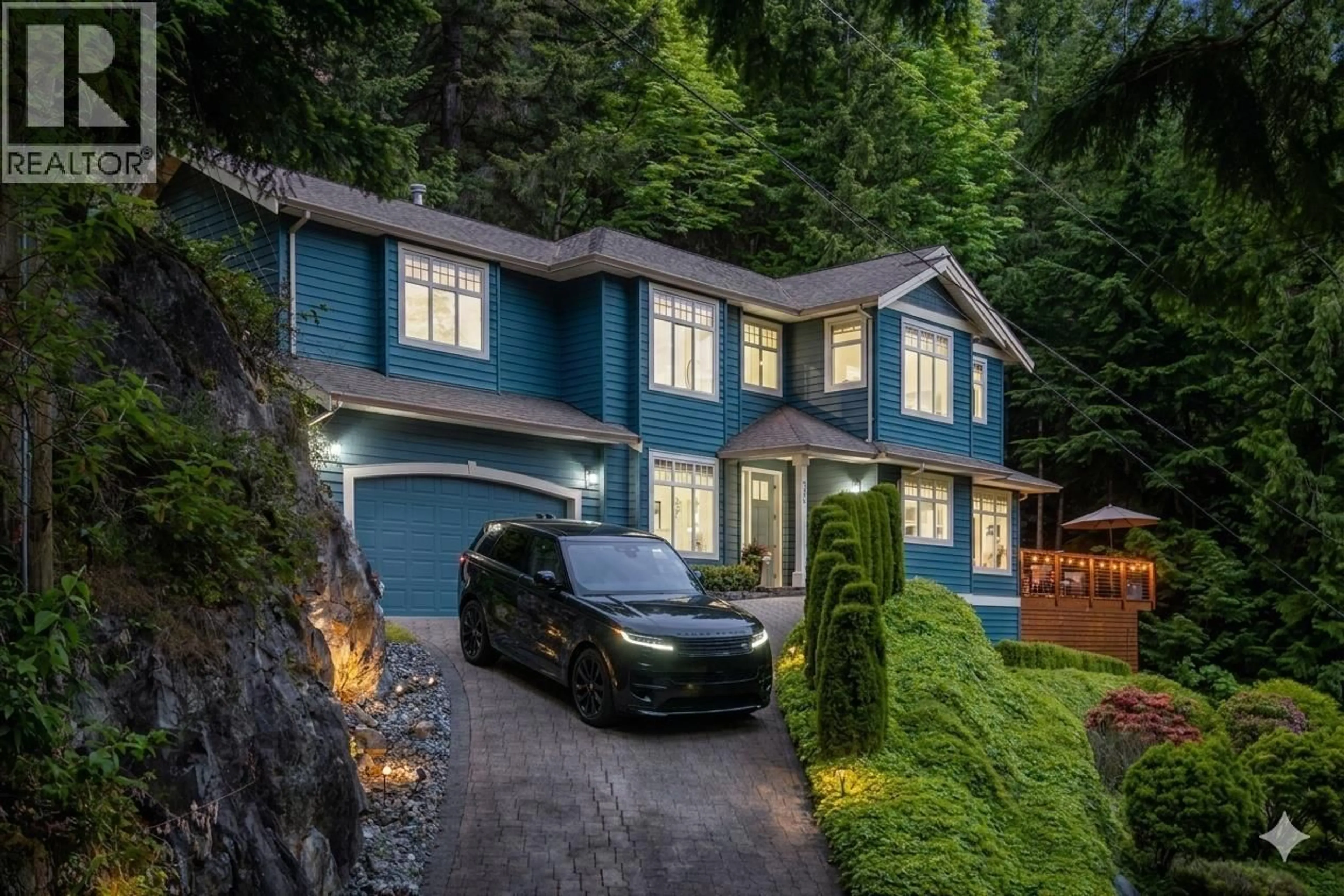 Home with vinyl exterior material, street for 5780 CRANLEY DRIVE, West Vancouver British Columbia V7W1S8