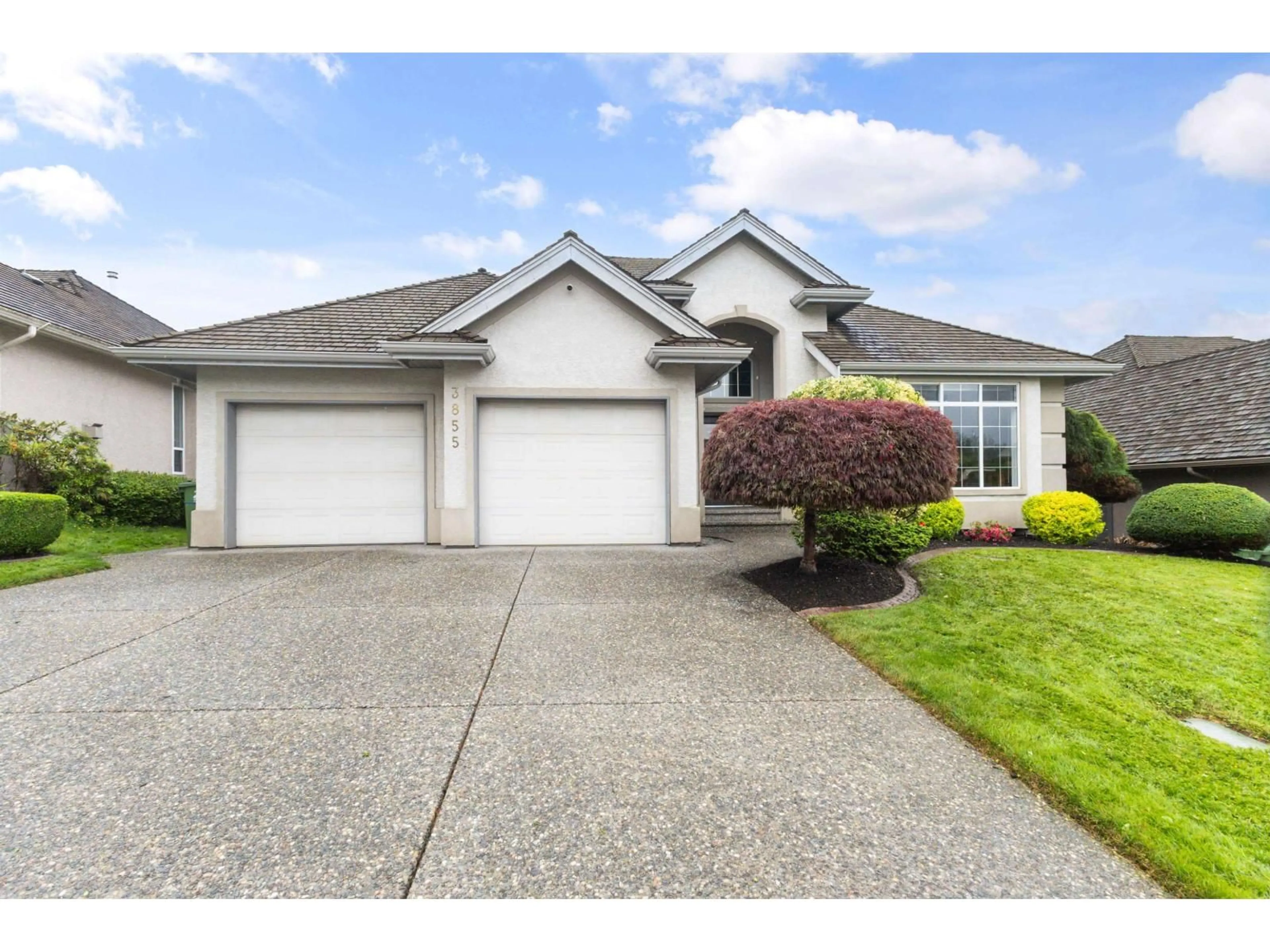 Home with vinyl exterior material, street for 3855 LATIMER STREET, Abbotsford British Columbia V2S7K6