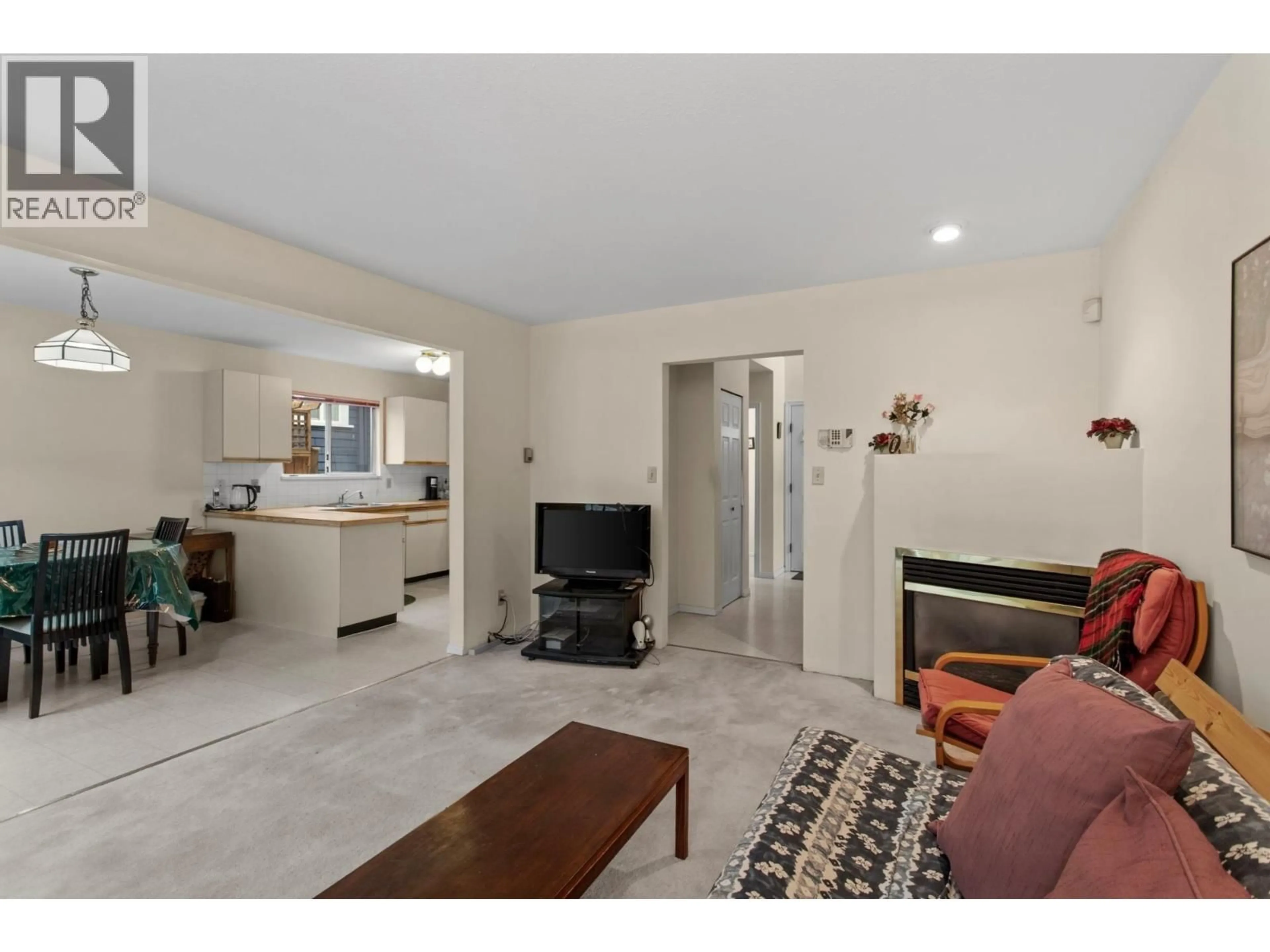 Living room with furniture, unknown for 1678 13TH AVENUE, Vancouver British Columbia V5N2B8