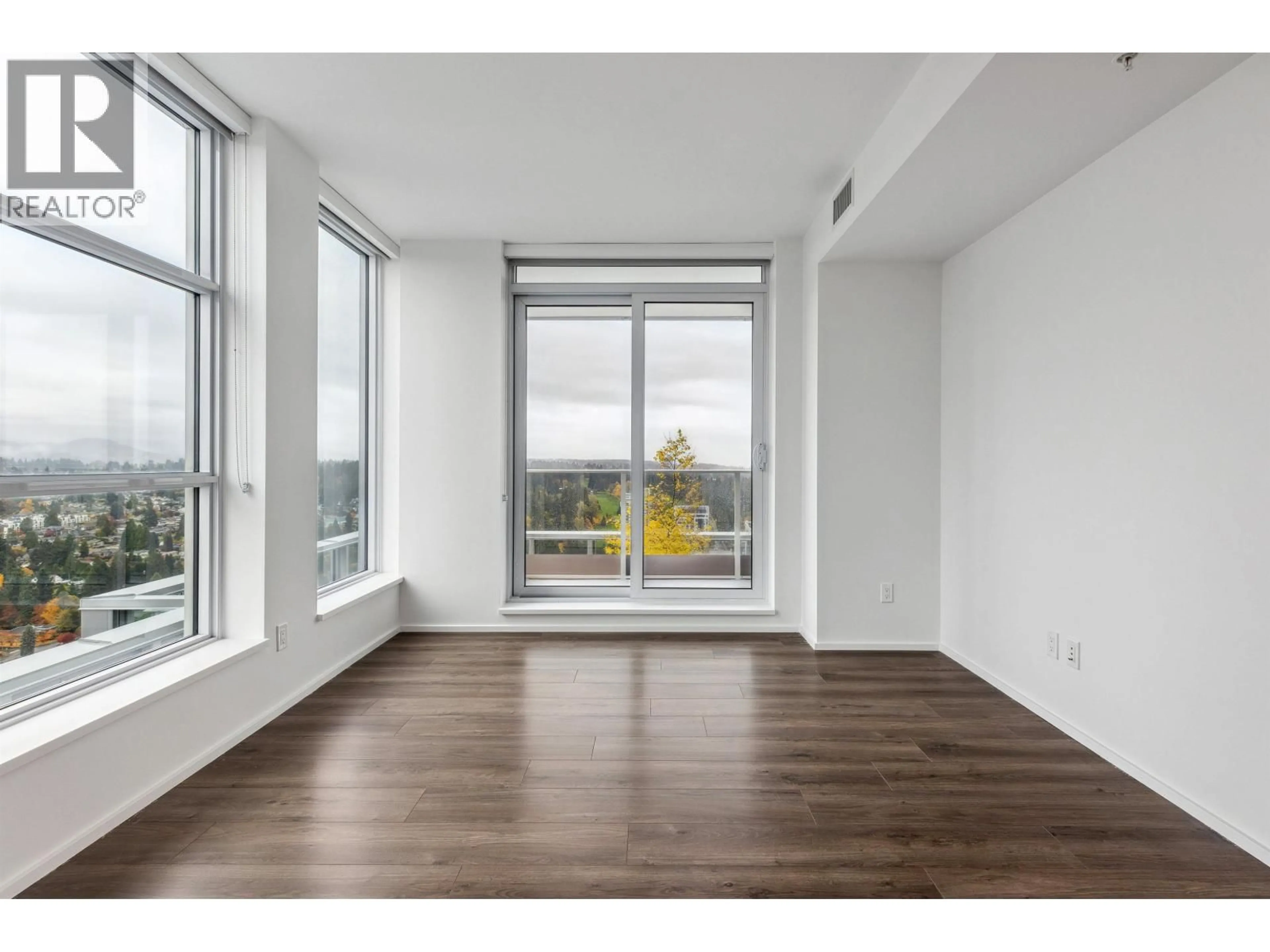 A pic of a room for 4505 - 3833 EVERGREEN PLACE, Burnaby British Columbia V3J0M2
