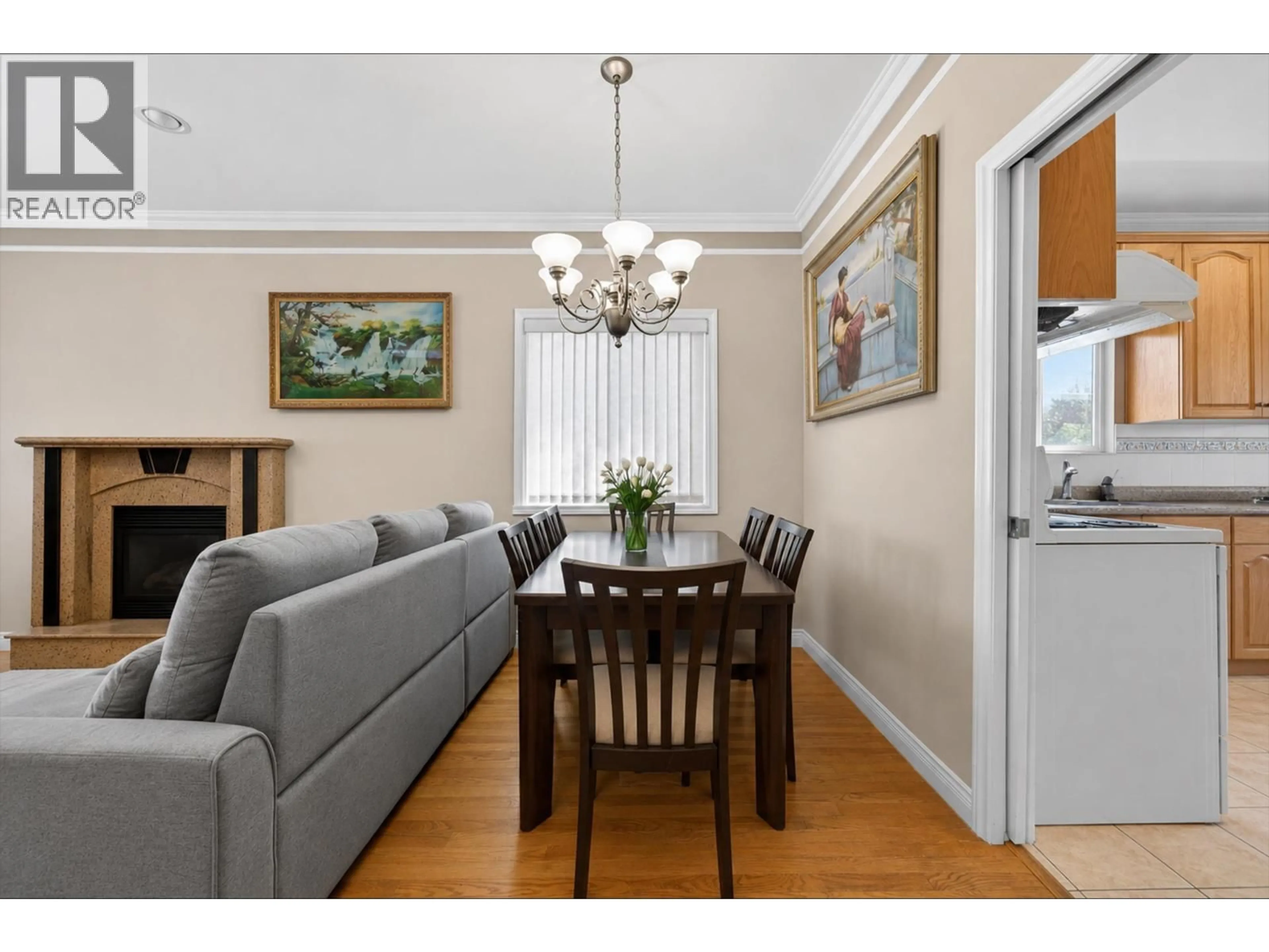 Dining room, wood/laminate floor for 6959 CULLODEN STREET, Vancouver British Columbia V5X4J6