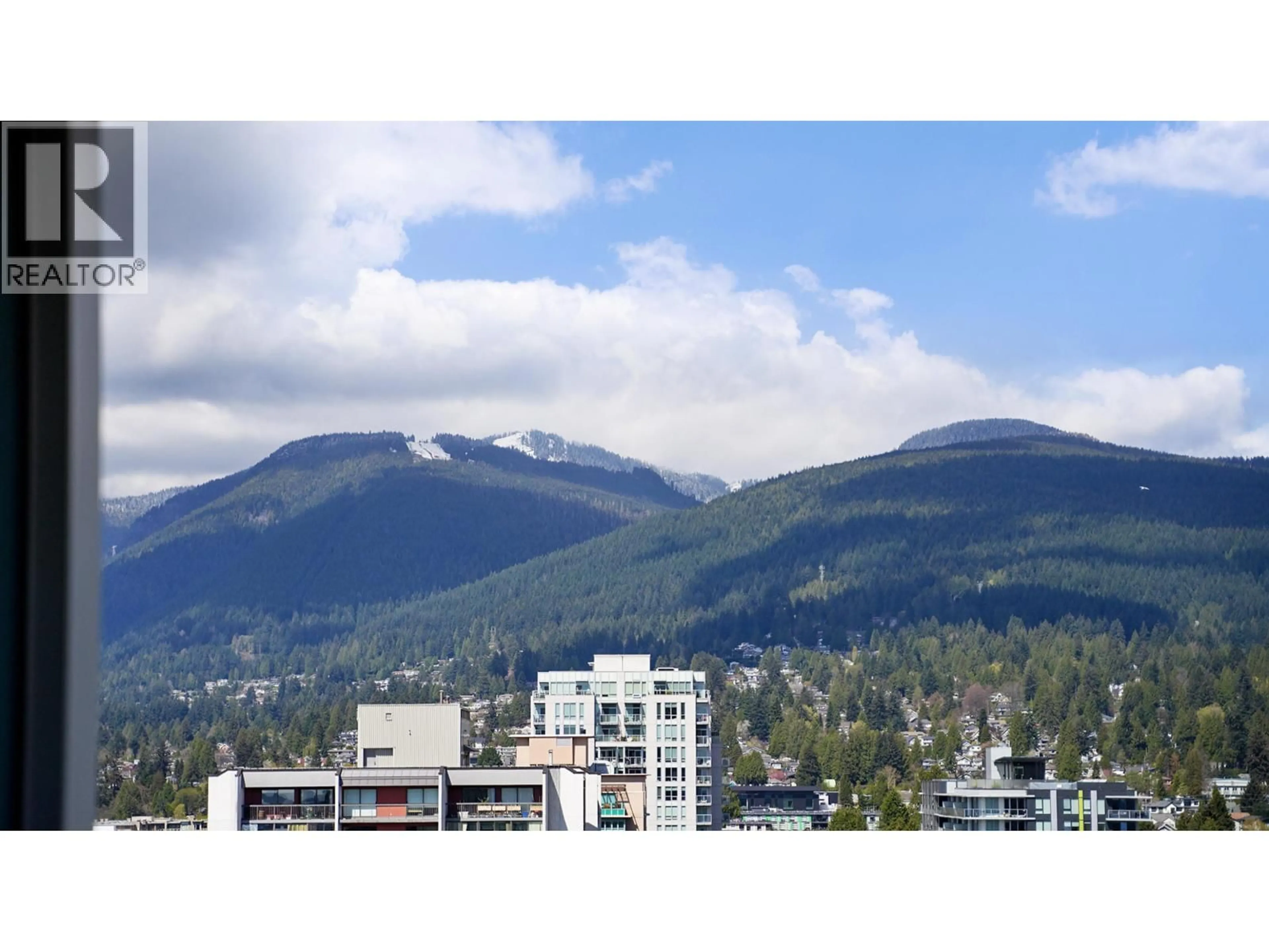 Blurry image for 1509 - 125 14TH STREET, North Vancouver British Columbia V7L0E6