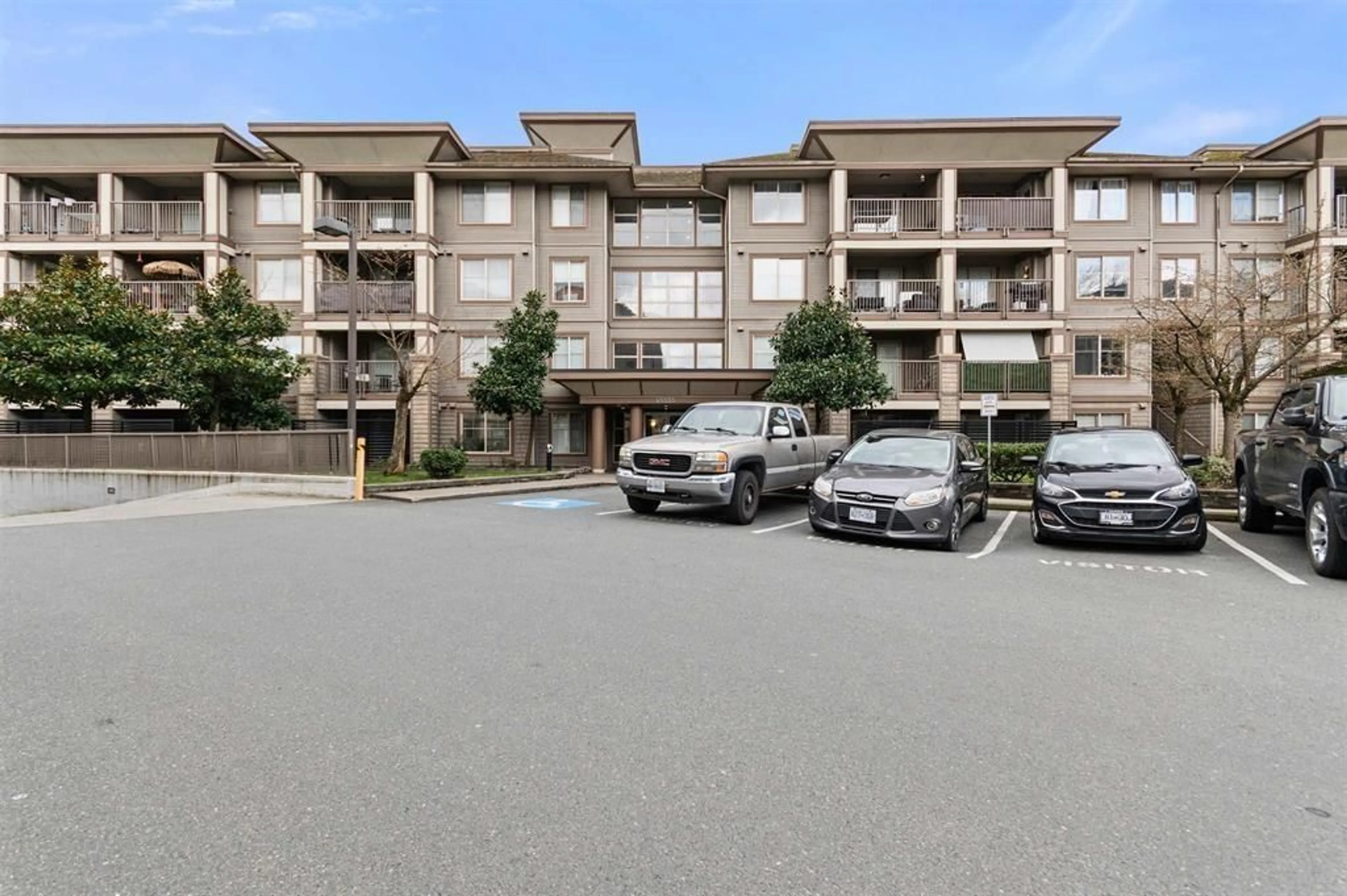 A pic from outside/outdoor area/front of a property/back of a property/a pic from drone, unknown for 108 - 45555 YALE ROAD, Chilliwack British Columbia V2P0A9
