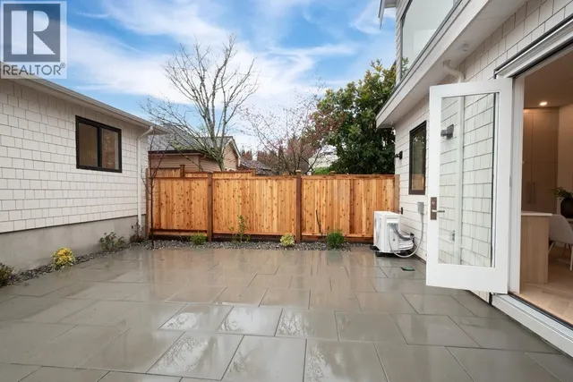 4424 4TH AVENUE, Vancouver 3