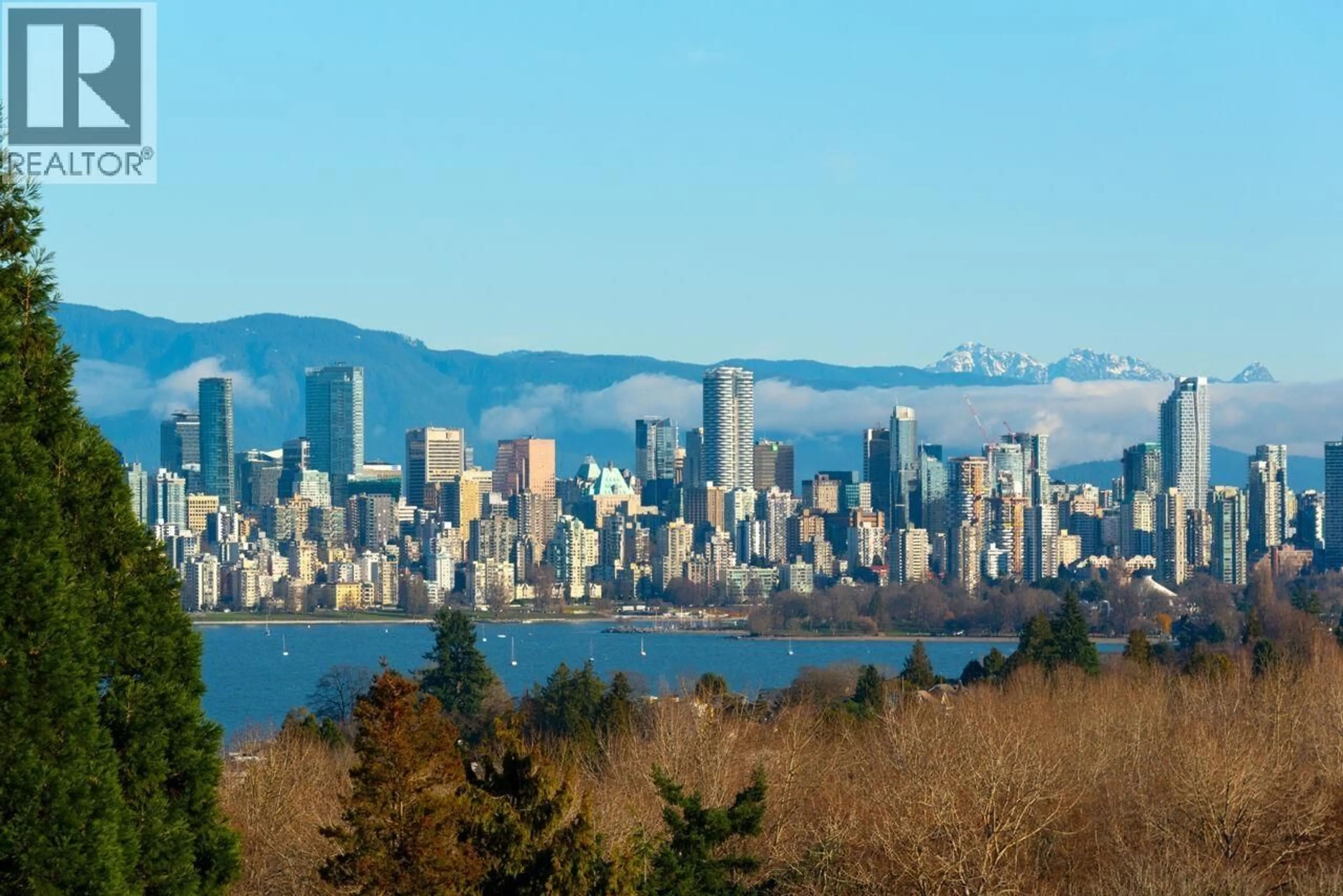 Blurry image for 4426 4TH AVENUE, Vancouver British Columbia V6R1R1