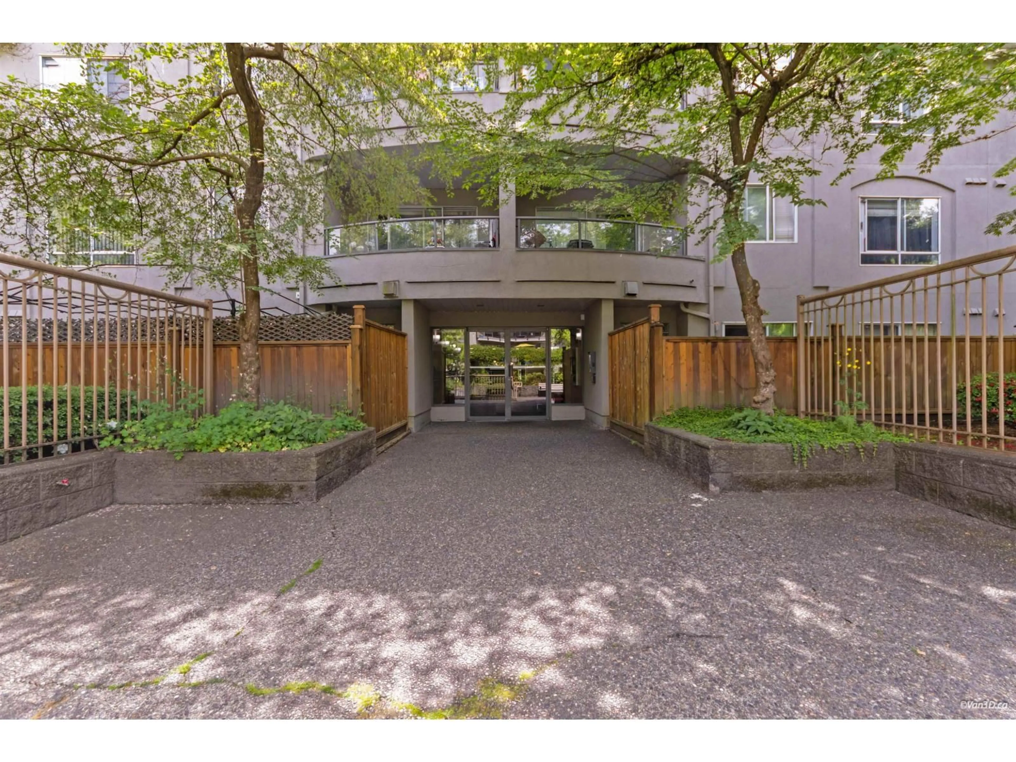 Unknown for 206 - 7475 138 STREET, Surrey British Columbia V3W0Y9