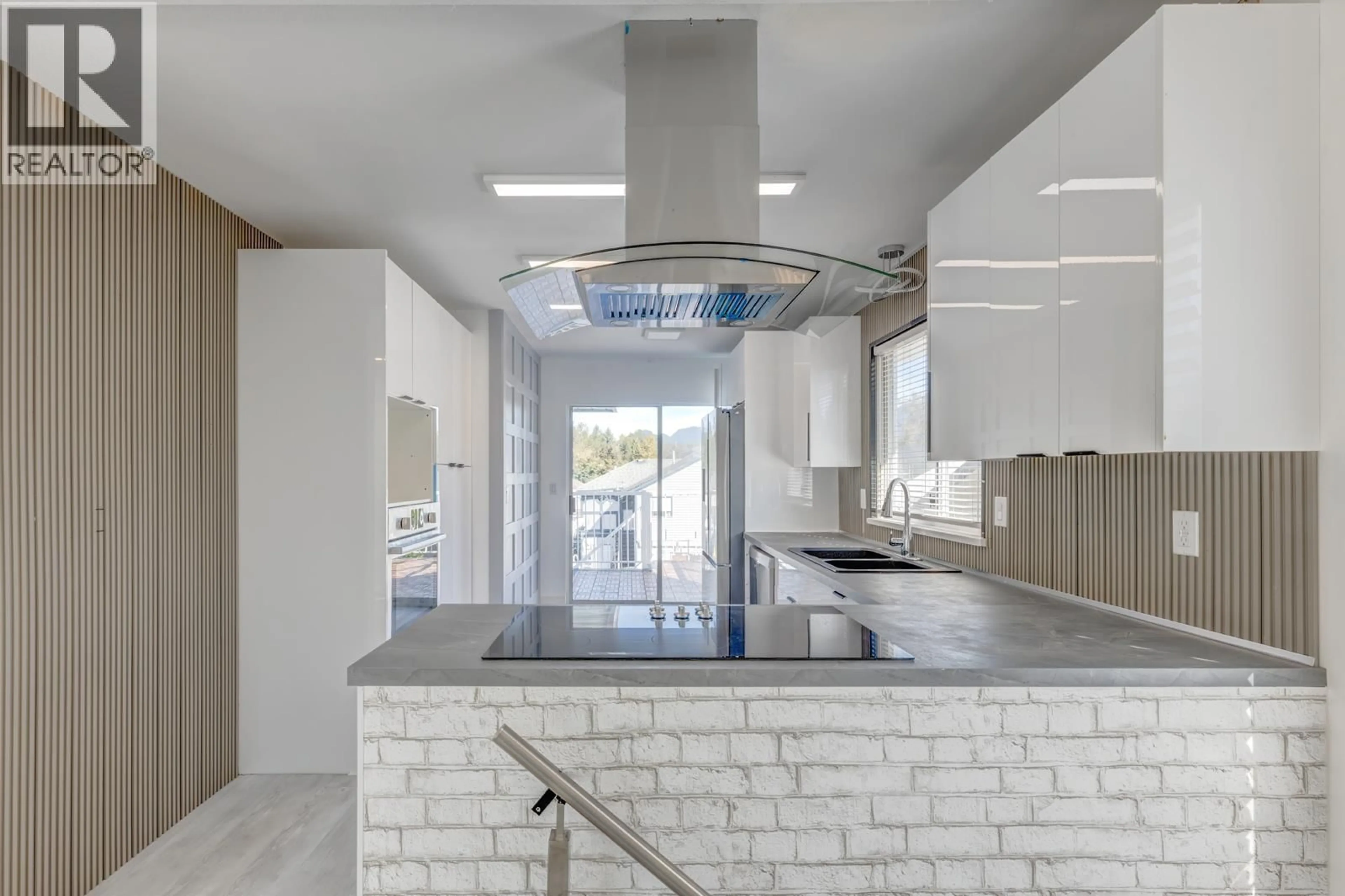 Contemporary kitchen, ceramic/tile floor for 22419 125 AVENUE, Maple Ridge British Columbia V2X9N8