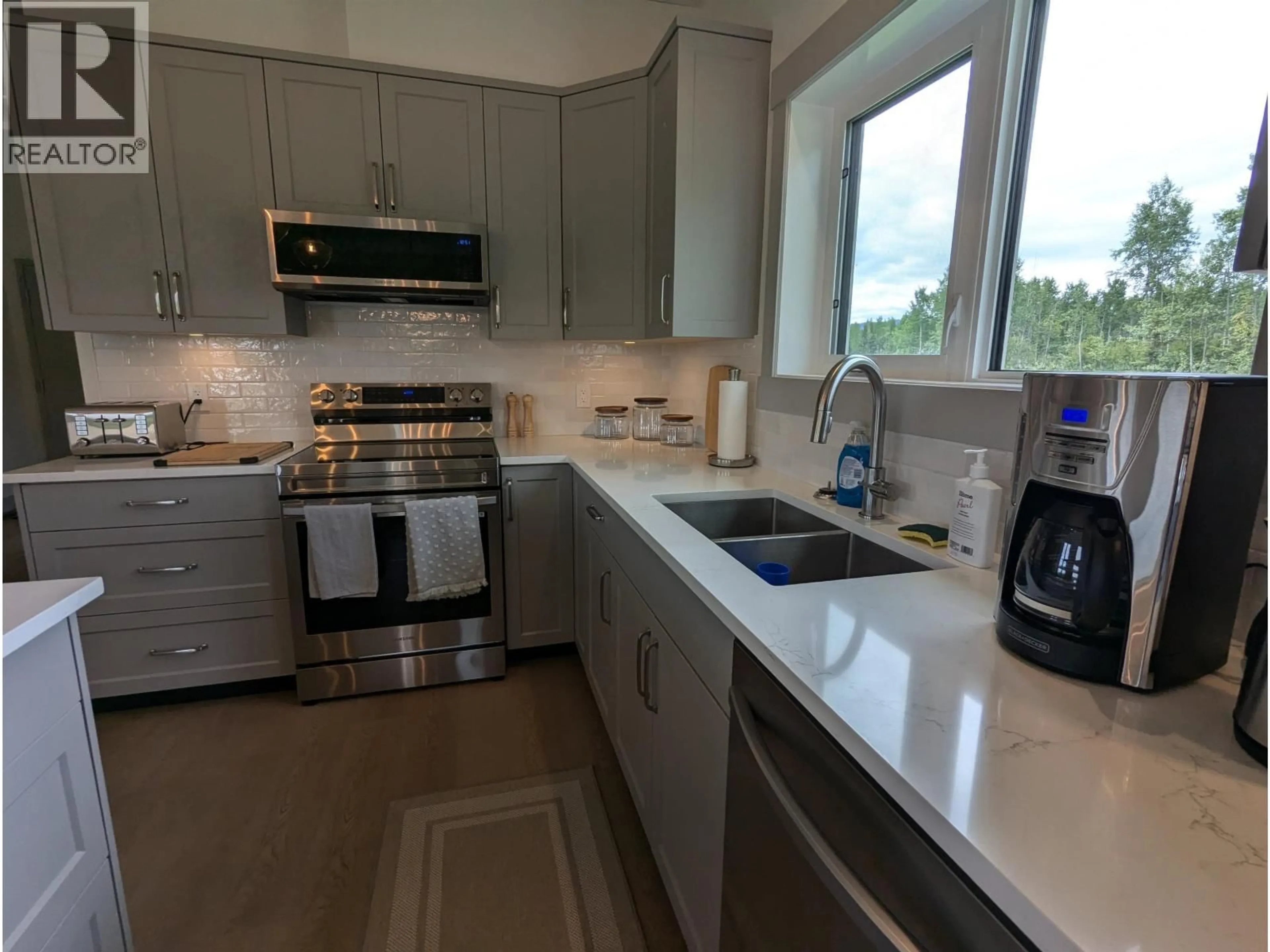 Unknown for 2530 FORD ROAD, Smithers British Columbia V0J2N4