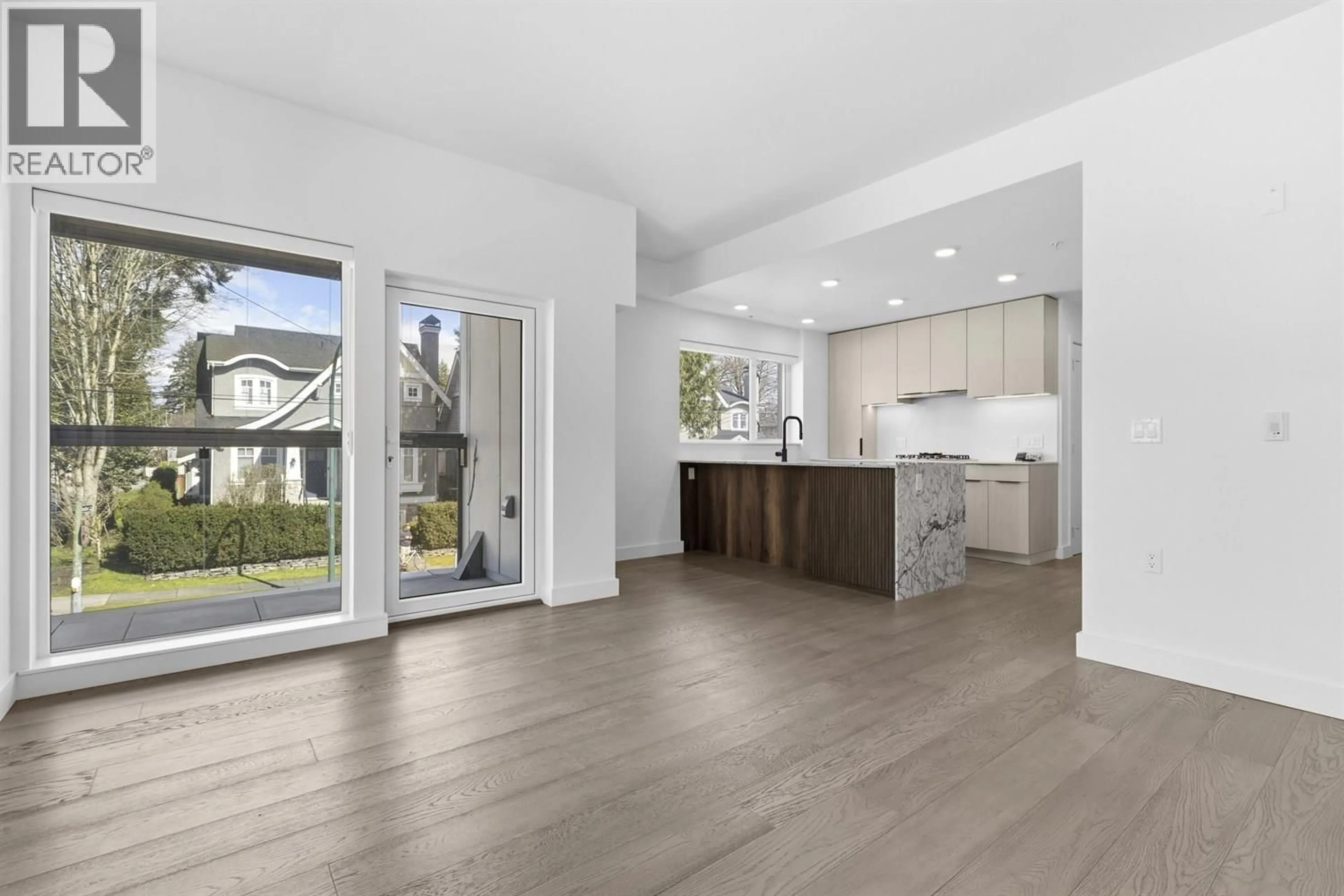 Open concept kitchen, unknown for 201 - 3590 39TH AVENUE, Vancouver British Columbia V6N3A5