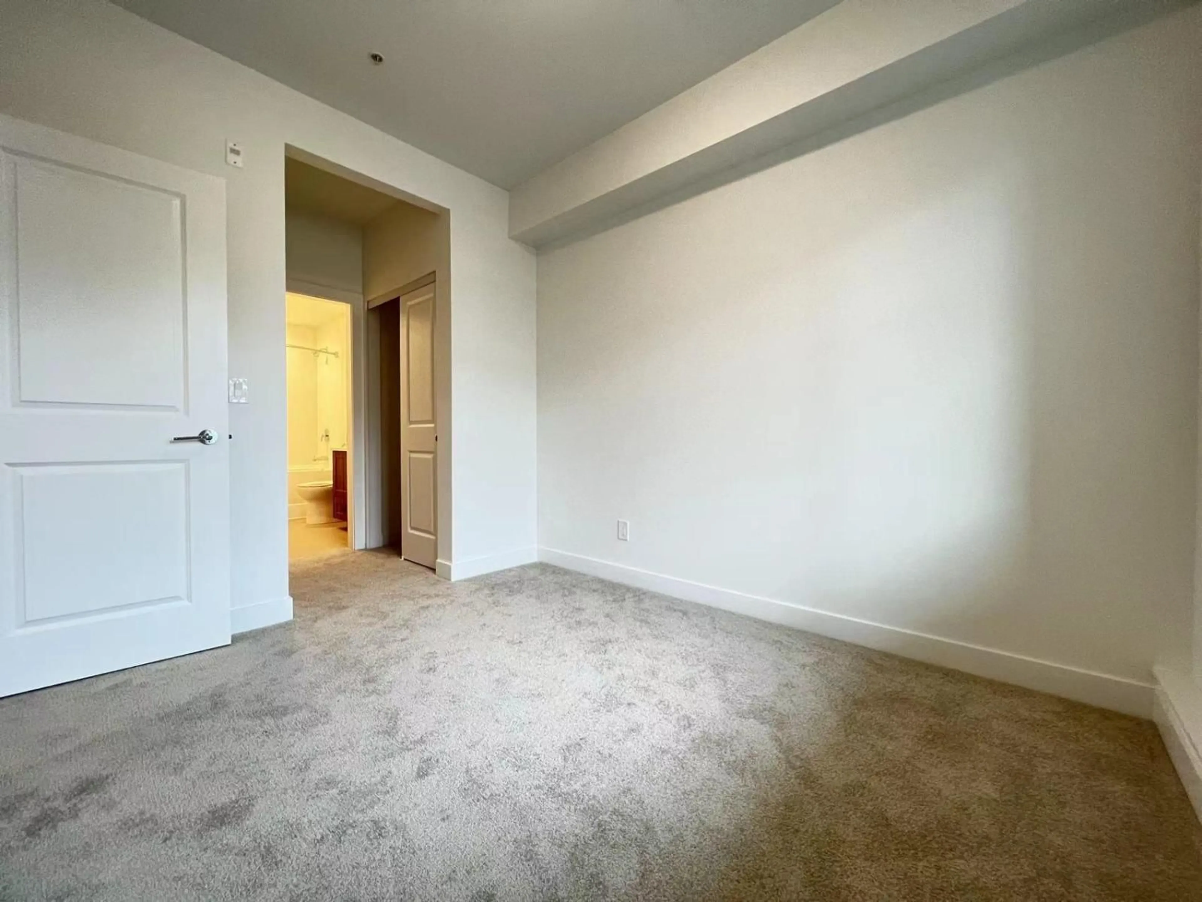 A pic of a room for B206 - 20487 65 AVENUE, Langley British Columbia V2Y3K8