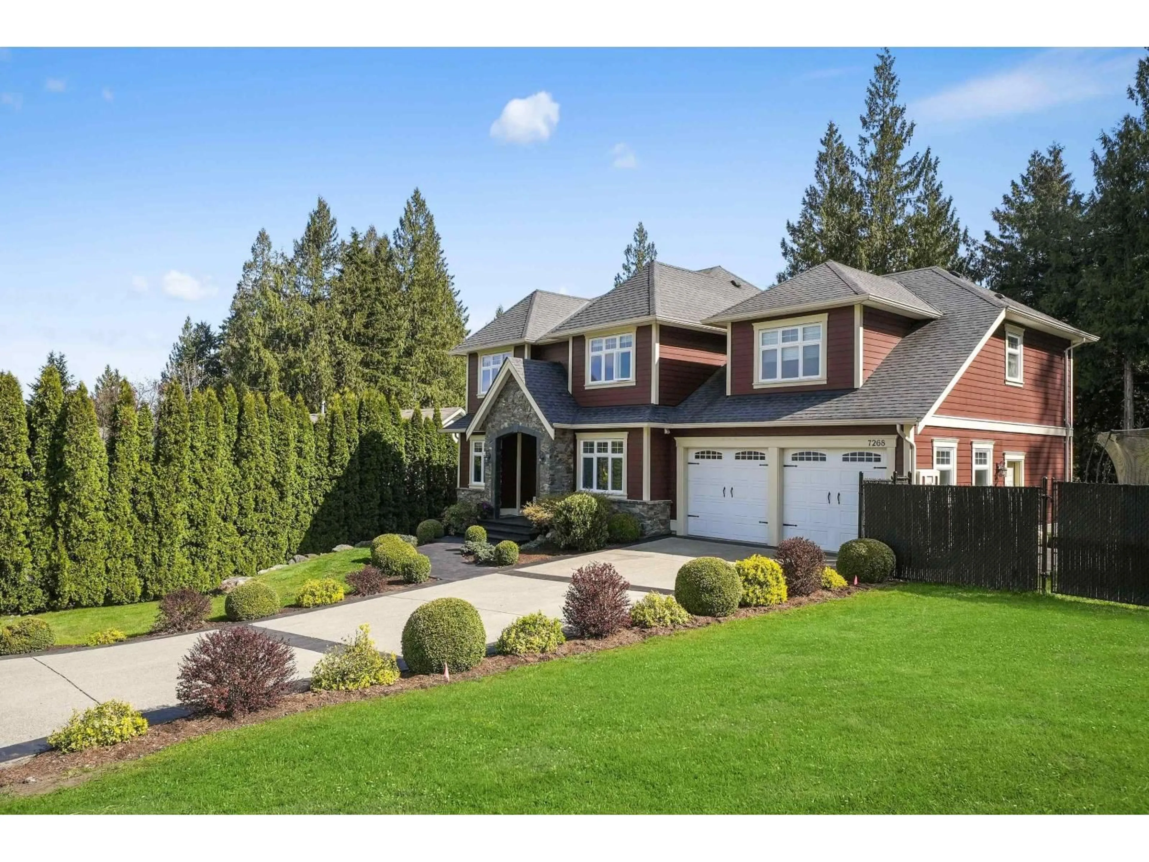 Home with vinyl exterior material, street for 7268 MARBLE HILL ROAD, Chilliwack British Columbia V4Z0A3