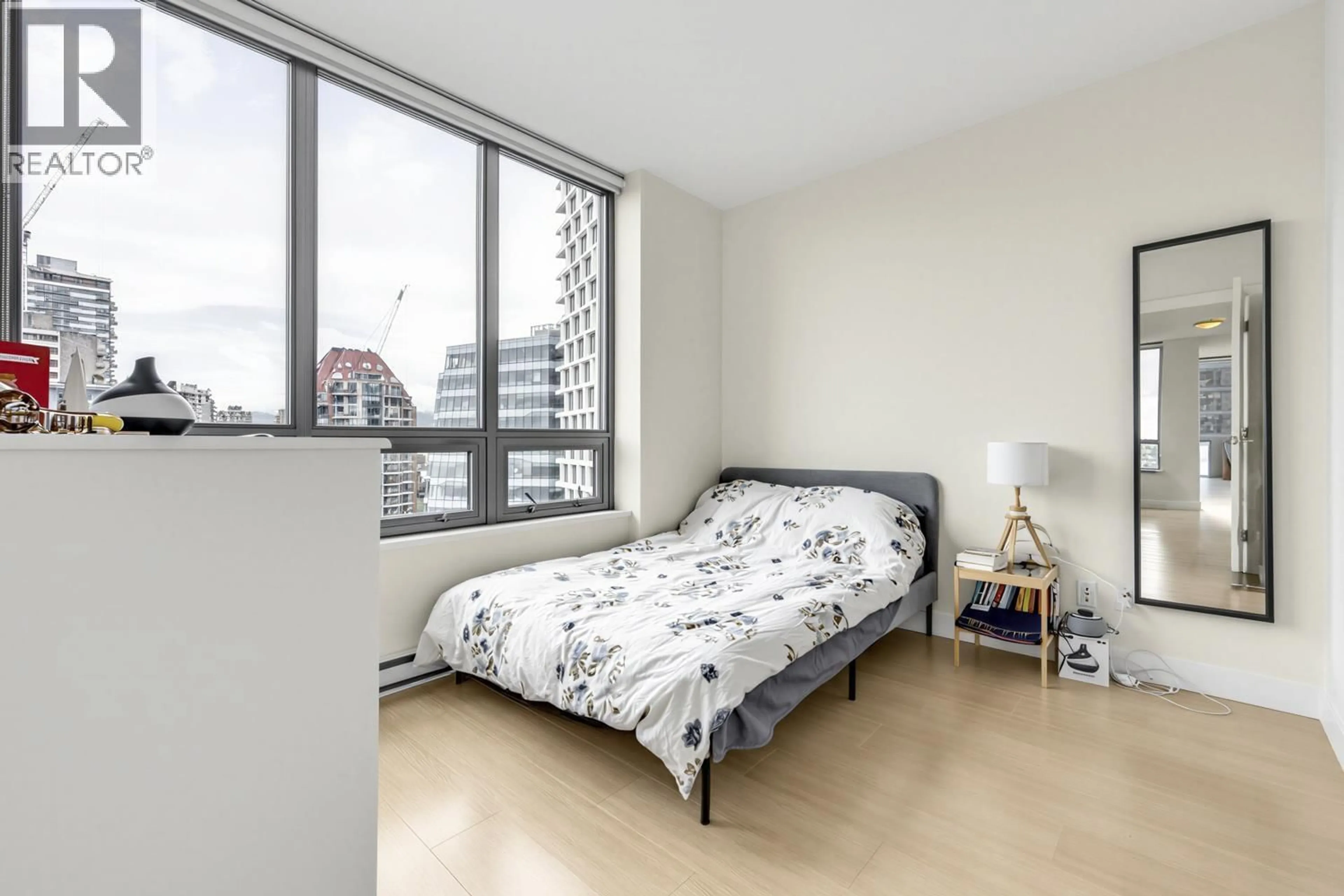 Bedroom with bed, unknown for 1601 - 1308 HORNBY STREET, Vancouver British Columbia V6Z0C5