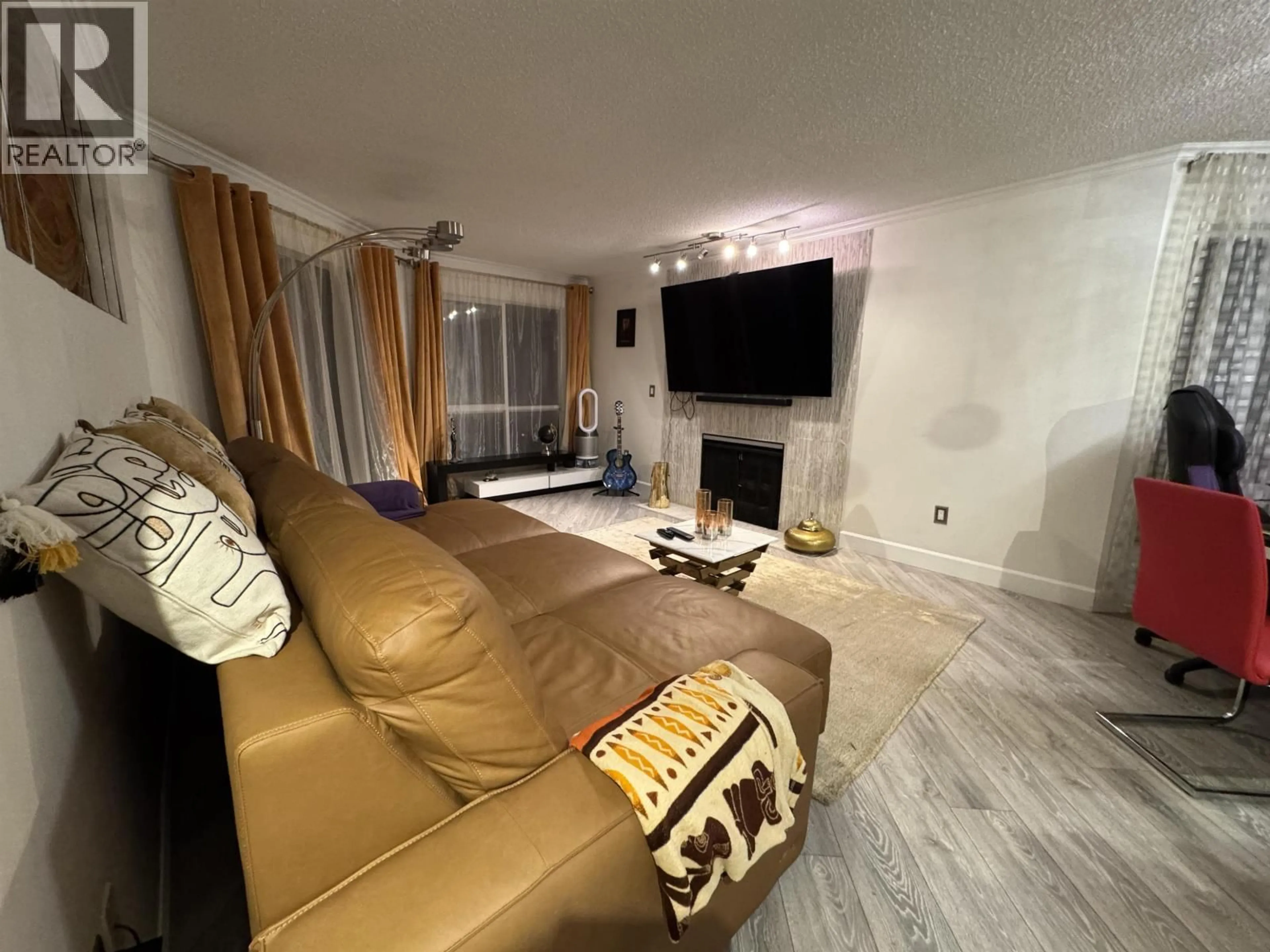 Living room with furniture, unknown for 233 - 7451 MOFFATT ROAD, Richmond British Columbia V6Y3W3