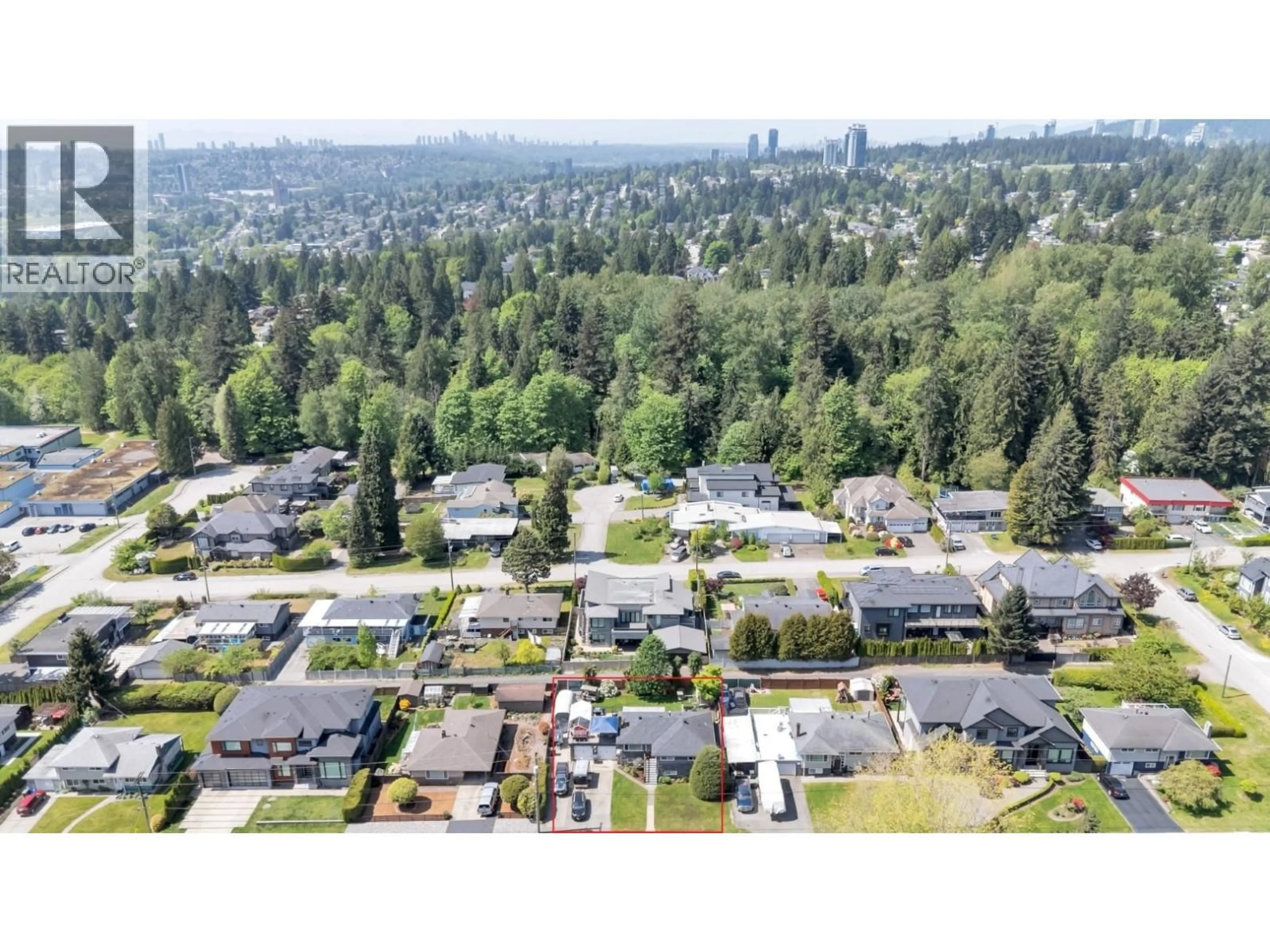 A pic from outside/outdoor area/front of a property/back of a property/a pic from drone, unknown for 430 MONTGOMERY STREET, Coquitlam British Columbia V3K5G6