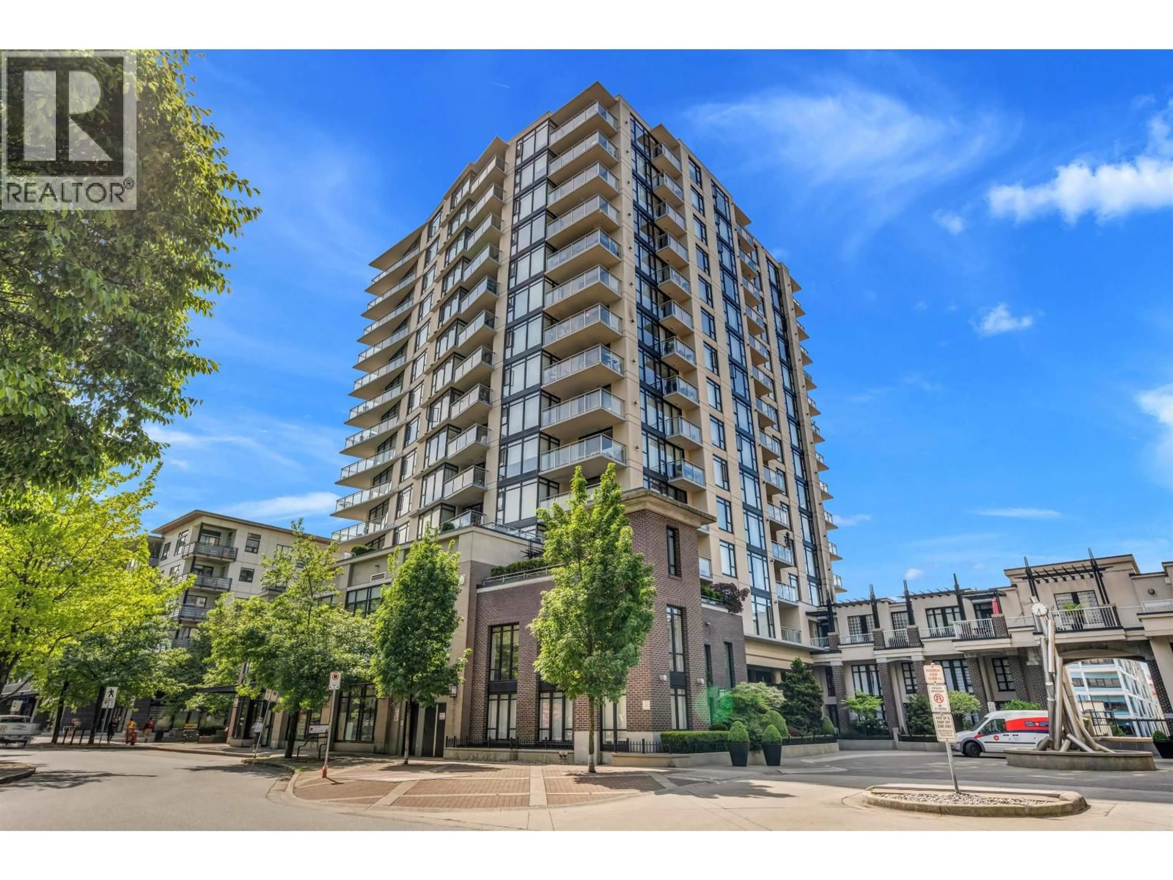 A pic from outside/outdoor area/front of a property/back of a property/a pic from drone, unknown for 1206 - 155 1 STREET, North Vancouver British Columbia V7M3N8