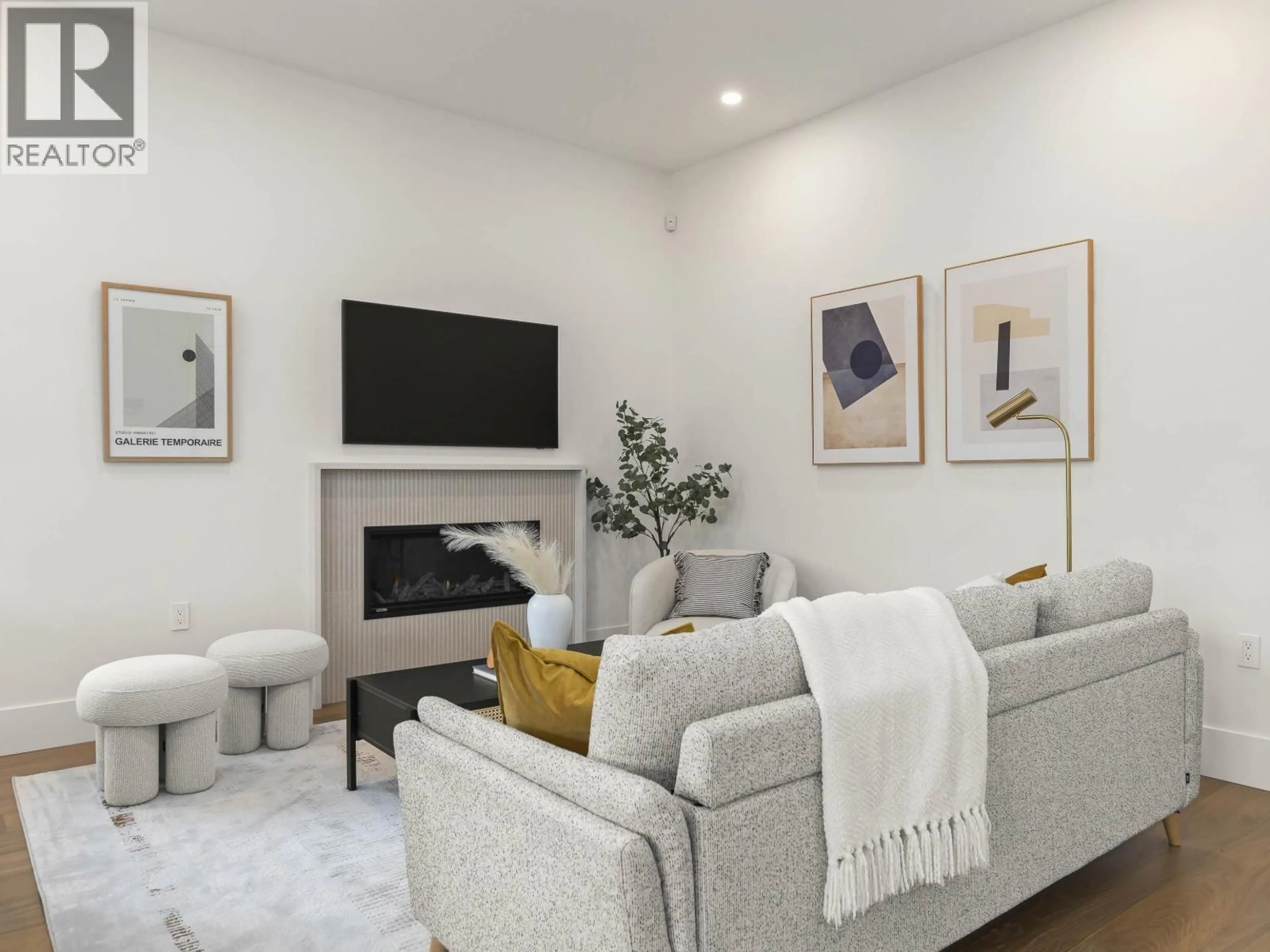 Living room with furniture, unknown for 2 - 2848 19TH AVENUE, Vancouver British Columbia V6L1E5