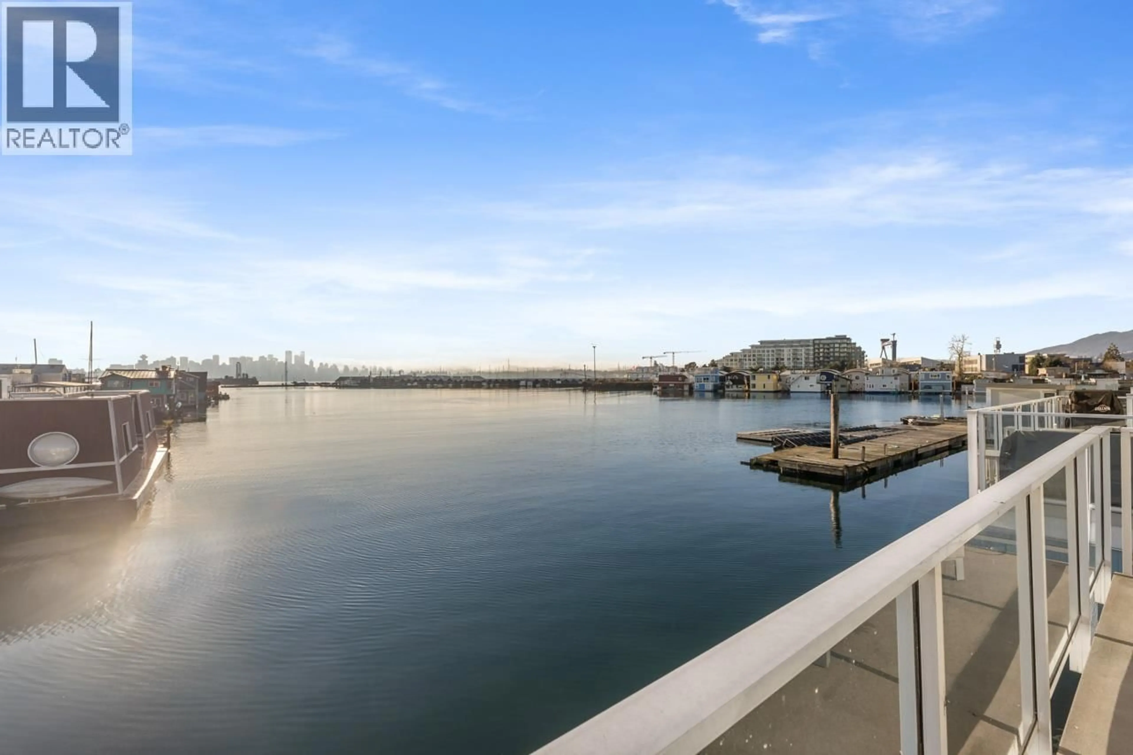 Unknown for 20 - 415 ESPLANADE AVENUE, North Vancouver British Columbia V7M1A6
